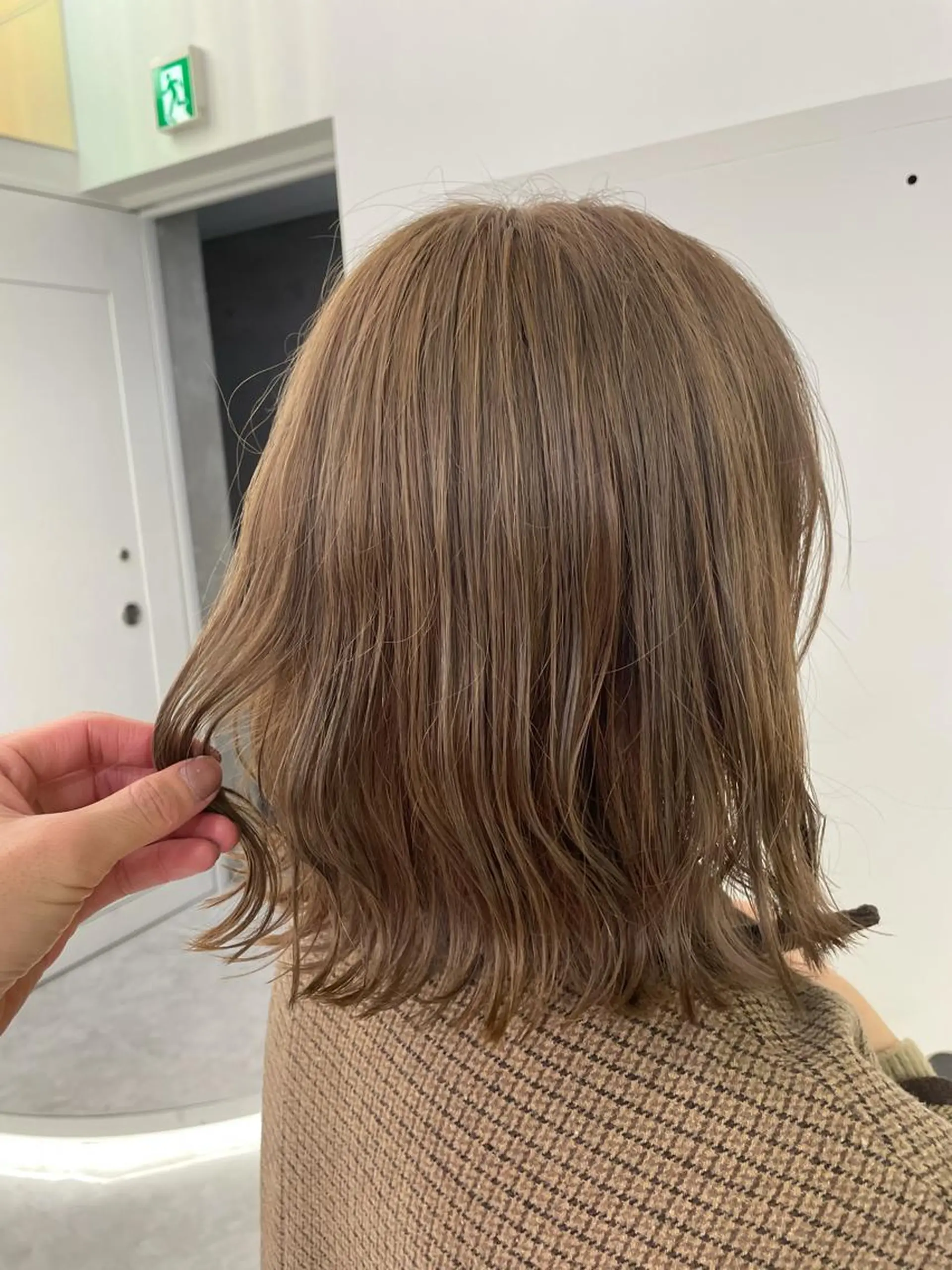 セミロング カラー ヘアアレンジ salowin新宿East3階所属・艶美髪/髪質改善 /縮毛矯正/木元渓太のヘアスタイル