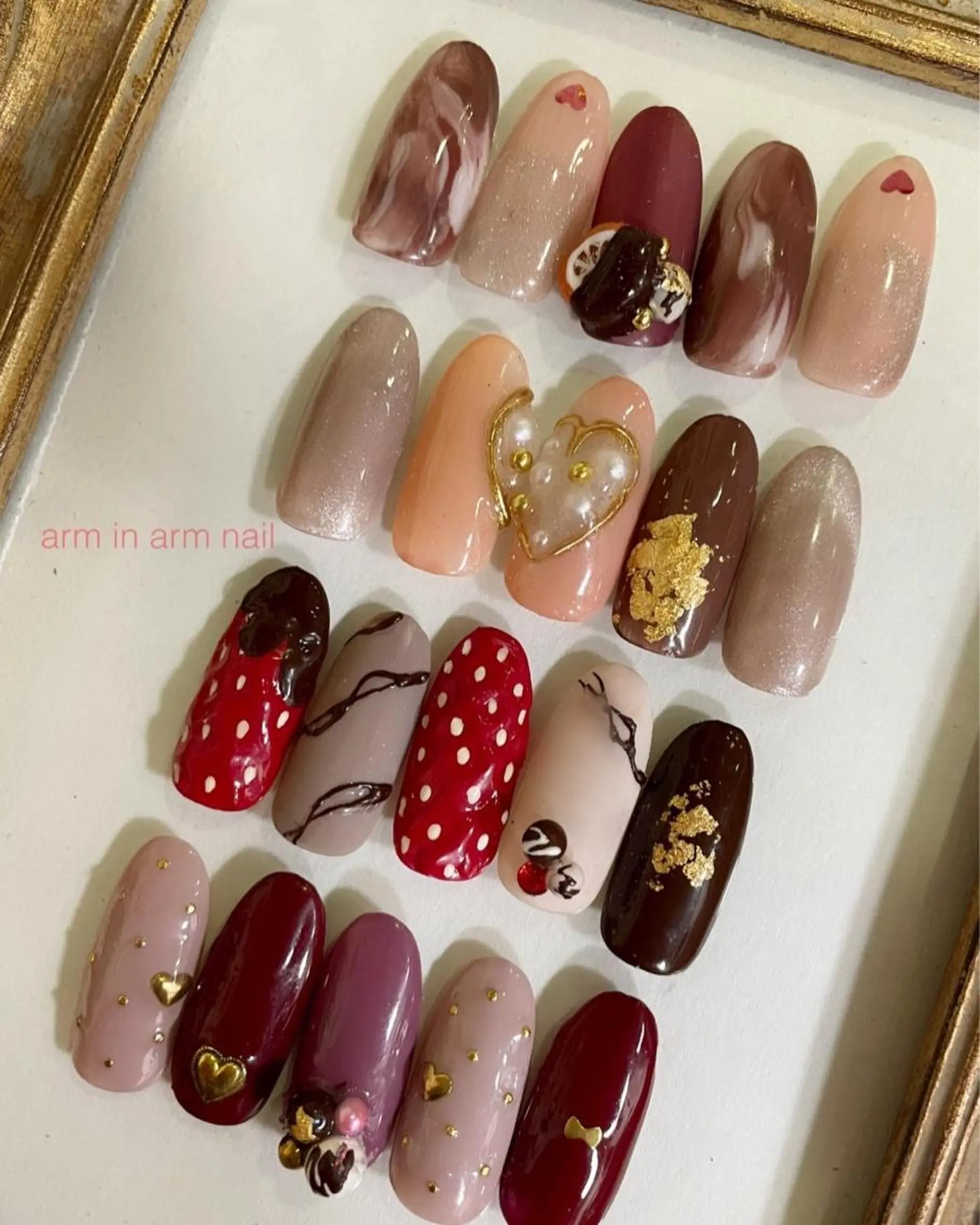 ネイル arm in arm ︎✿Yamamotoのマツエク・マツパデザイン