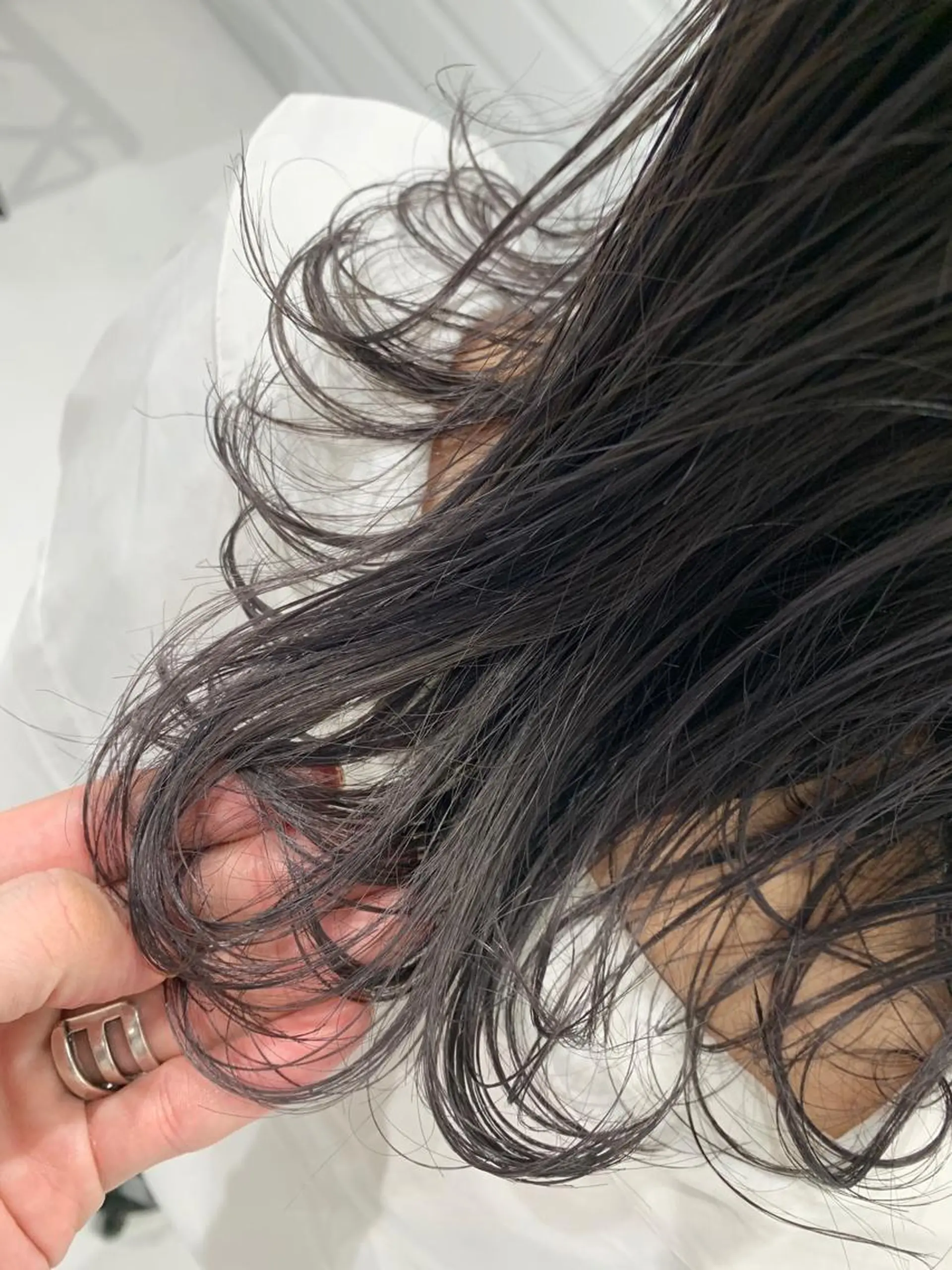 ミディアム カラー ヘアカラー TAKUMI .のヘアスタイル