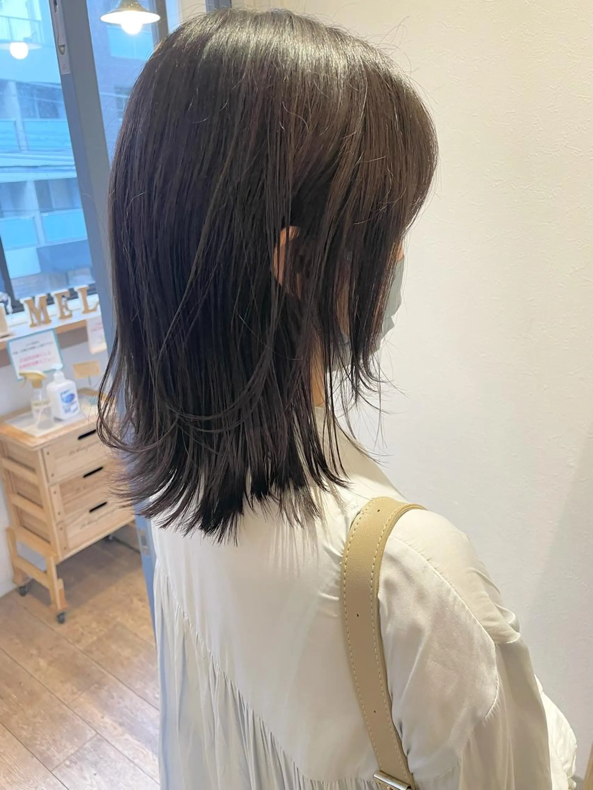 ミディアム 🩰オリーブ/ ベージュ松本咲花🩰のヘアスタイル