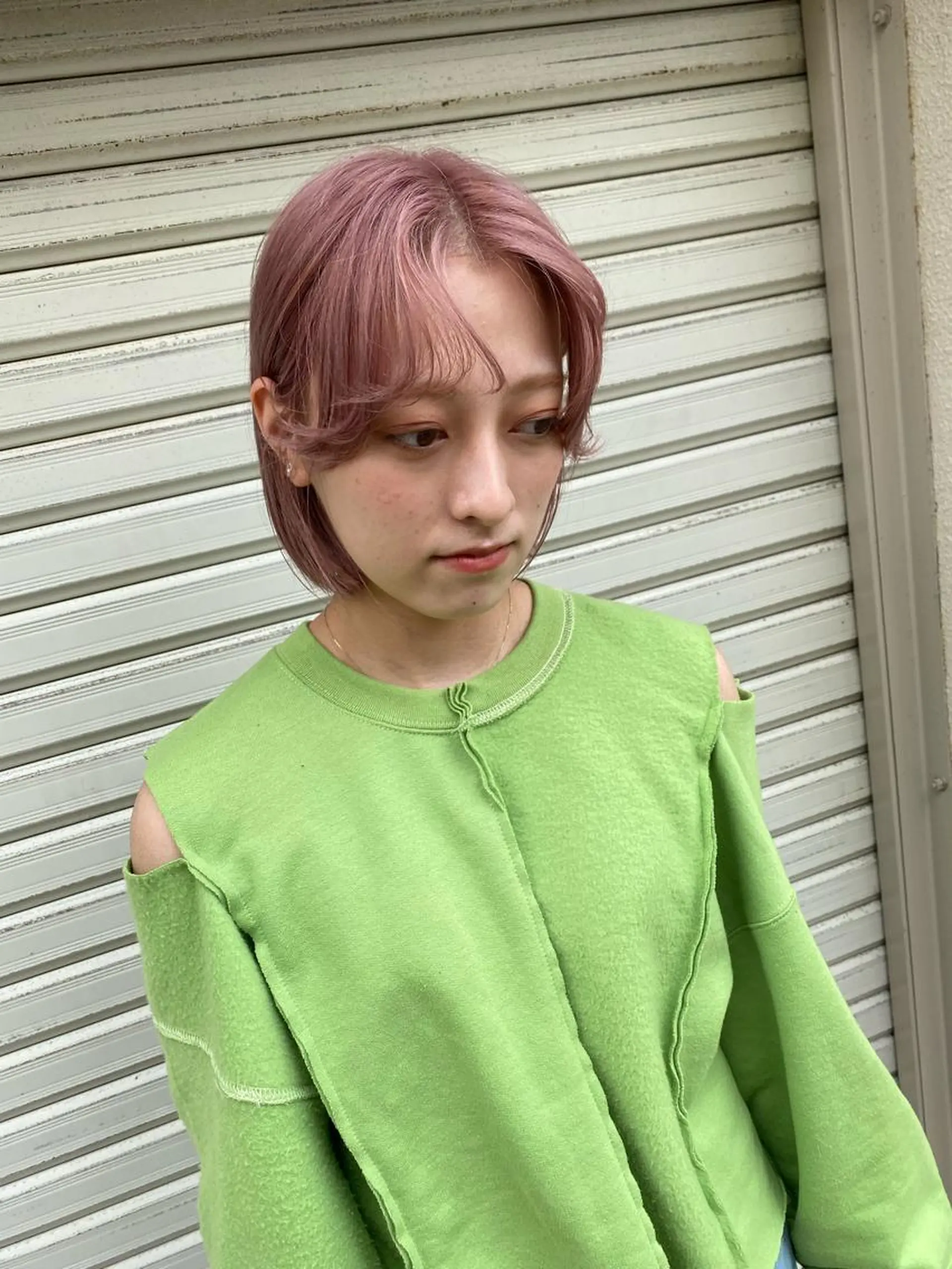 ミディアム カラー ヘアカラー ブリーチカラーが人気 onnuのヘアスタイル