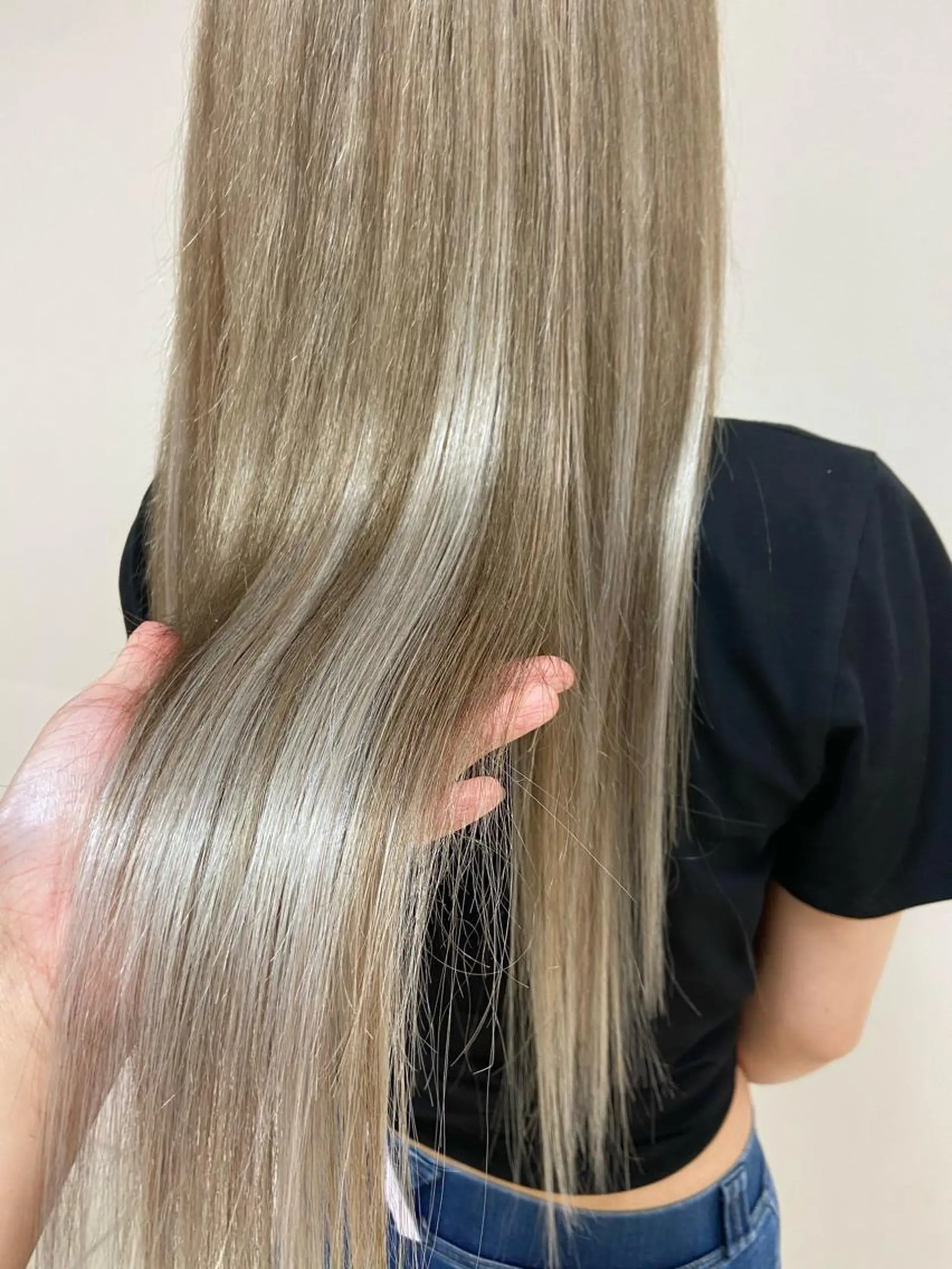 ロング カラー 【カラーリスト】 Likka.のヘアスタイル