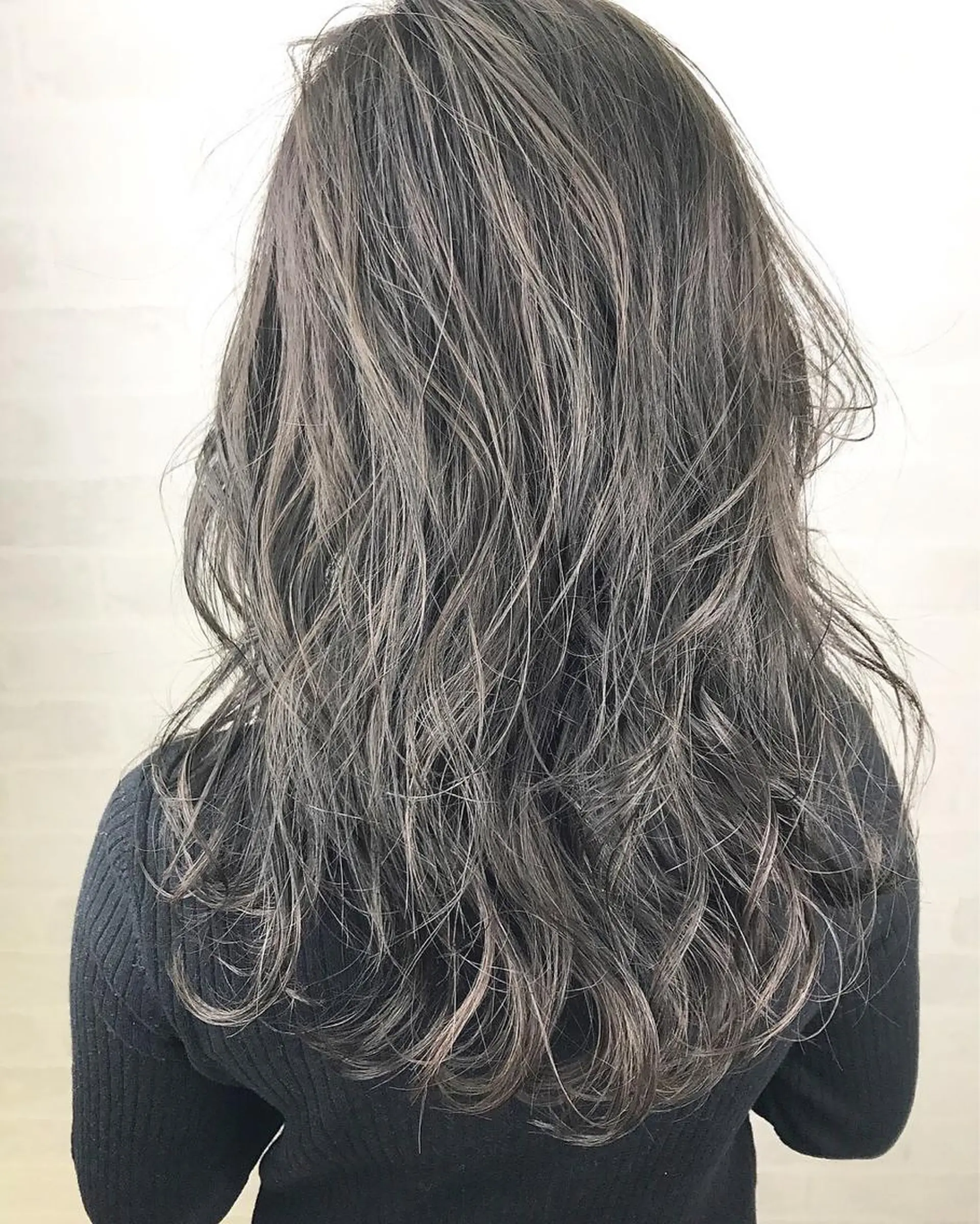 ミディアム カラー ハイライトカラー ハイライト AVANCEアリオ鳳店所属・玉城 和磨のヘアスタイル