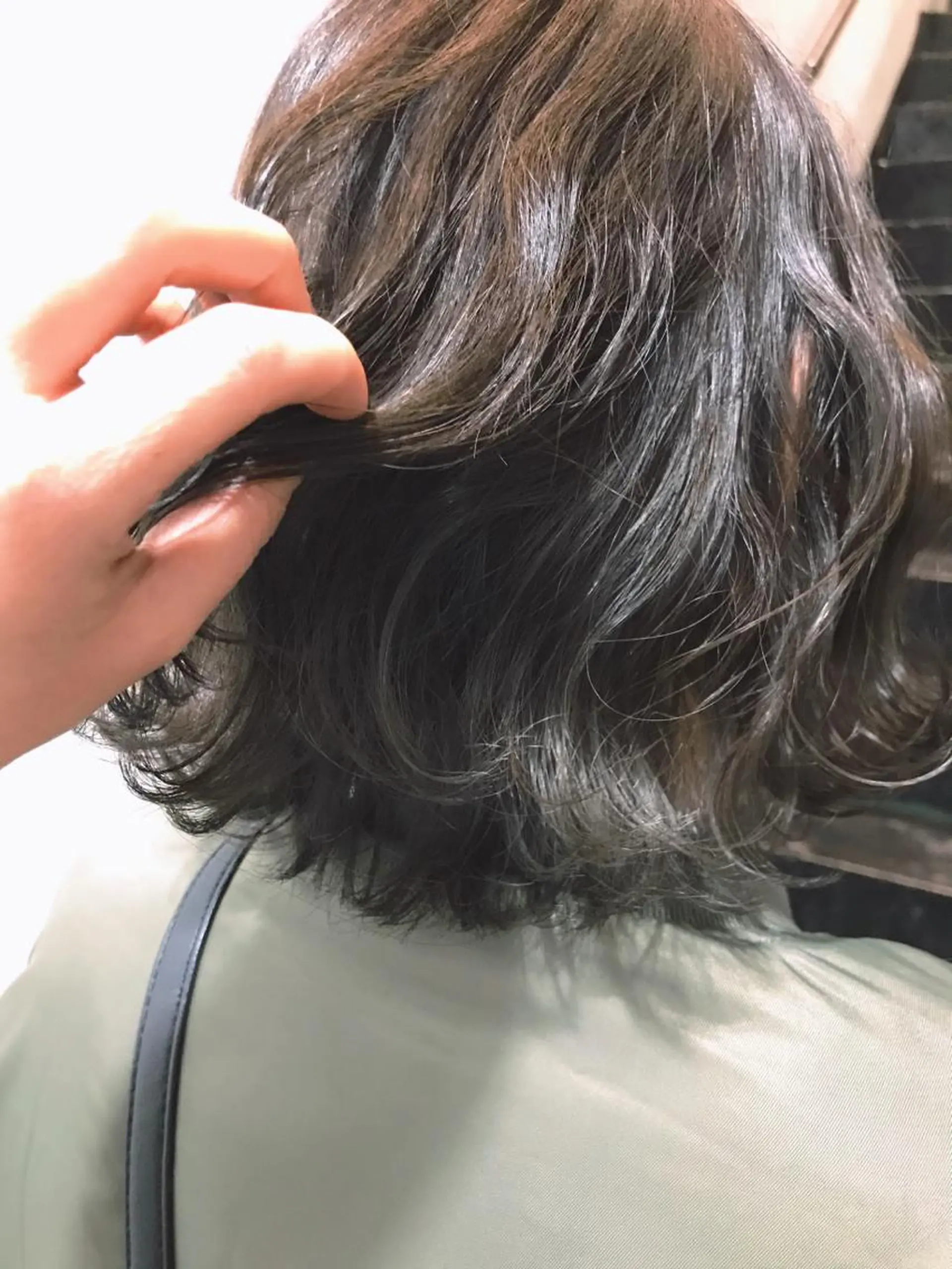 ミディアム カット ヘアカラー トリートメント 山本 みきのヘアスタイル