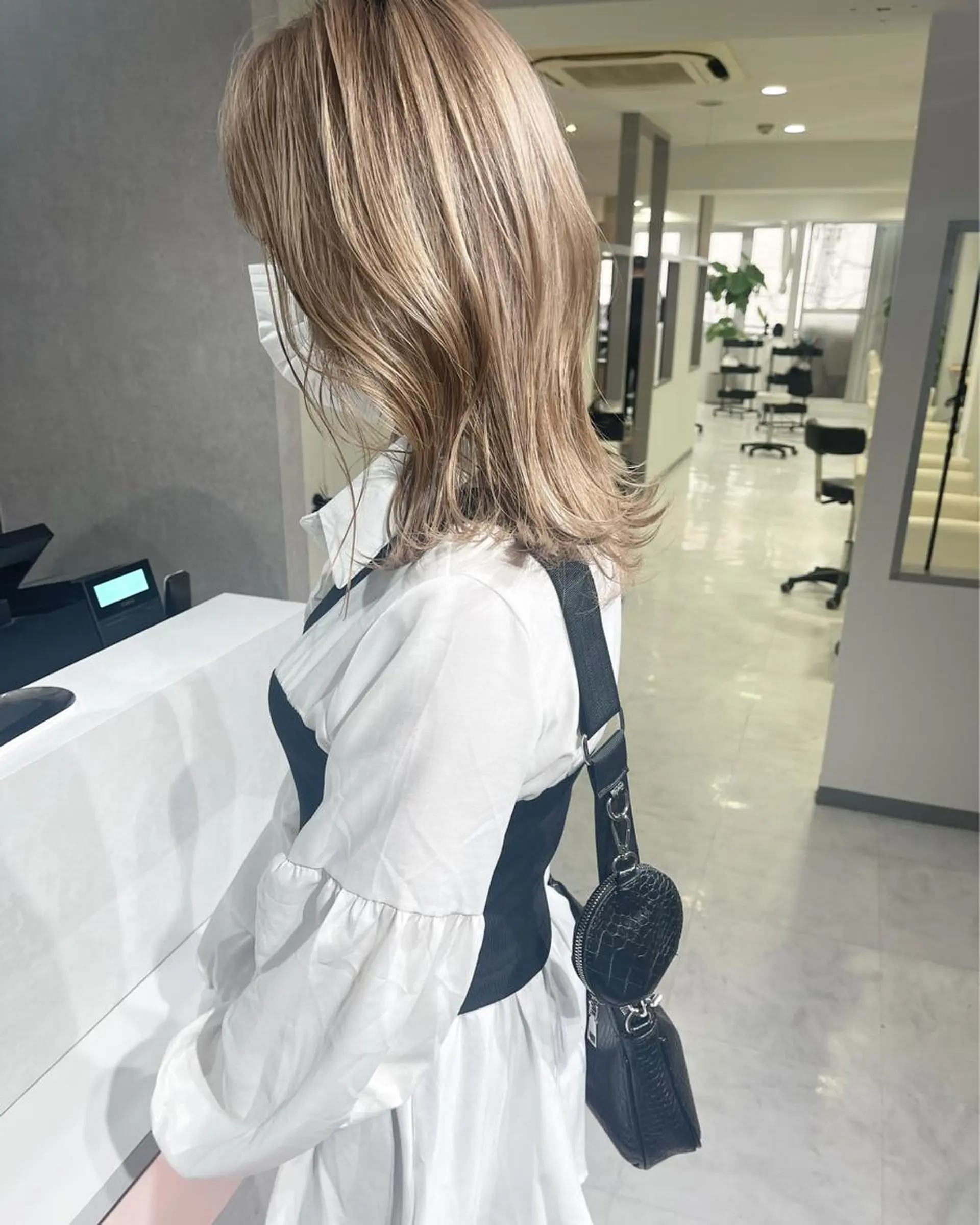 ミディアム カラー モテ髪支持率NO.1 KENJIROのヘアスタイル