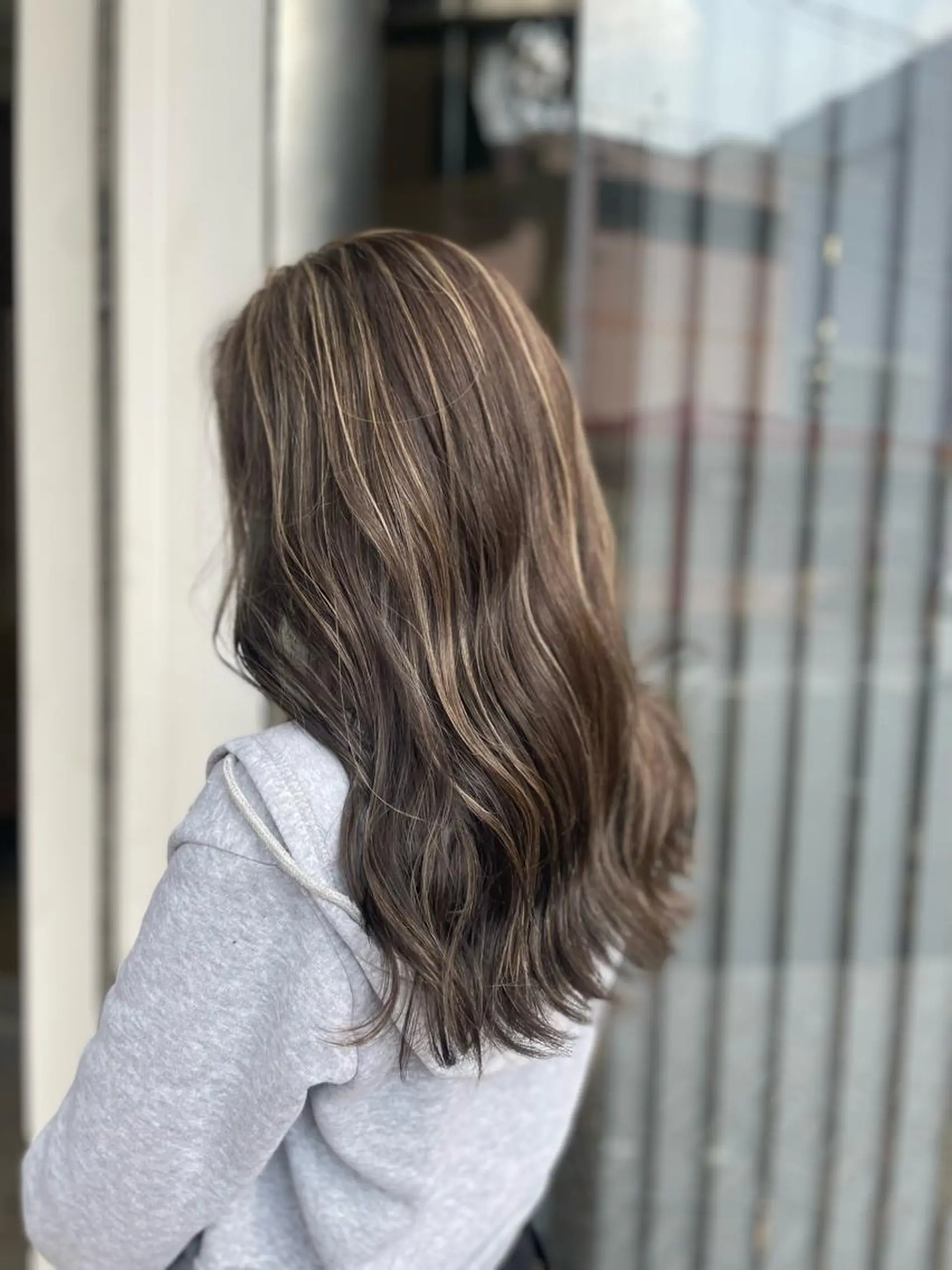 ロング カラー ハイライトカラー ハイライト ヘアカラー クロスパーマ/うる艶 カラー/Kurumiのヘアスタイル