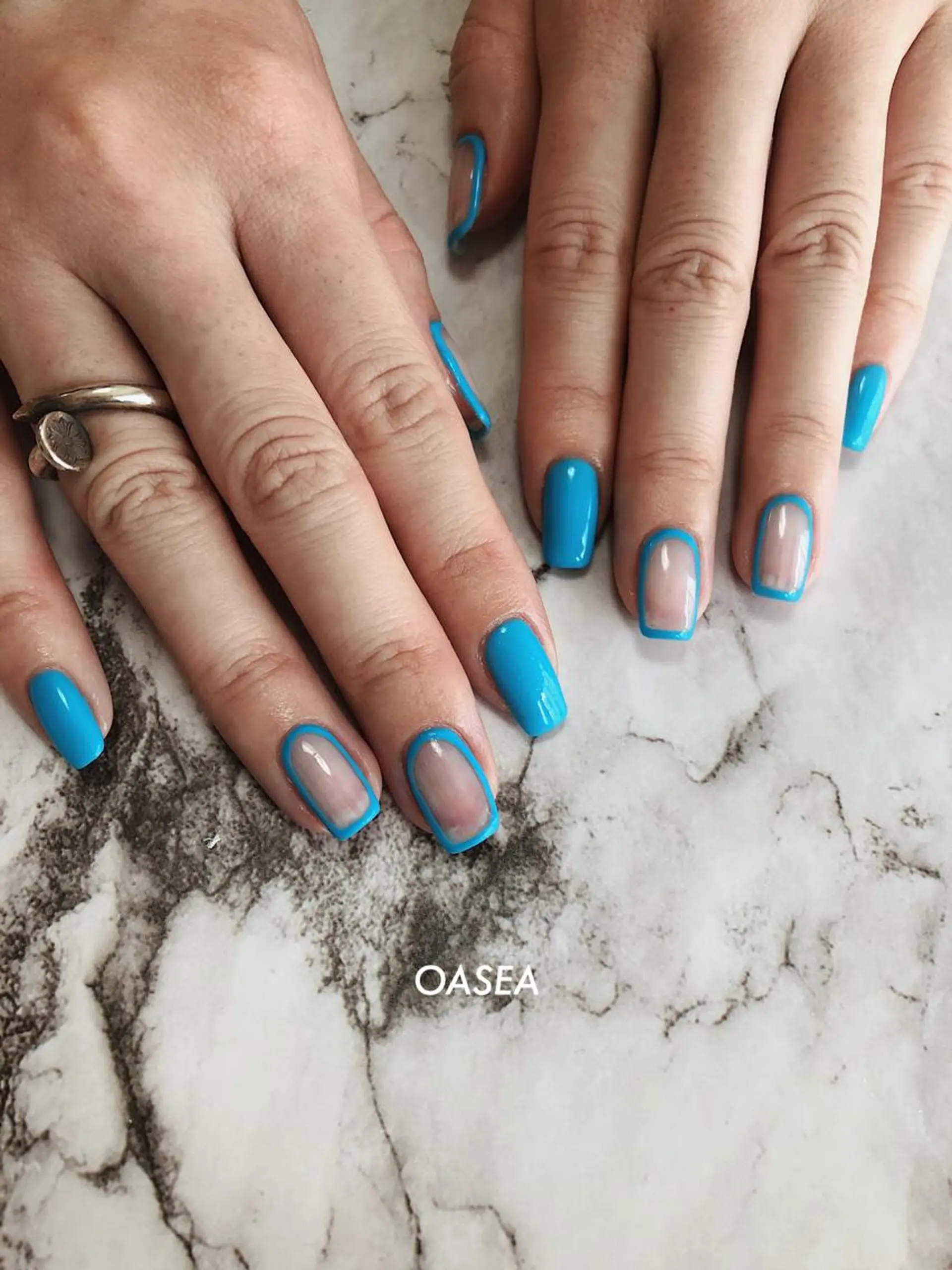 ネイル 🌞💜 KAORI 🌴のネイルデザイン