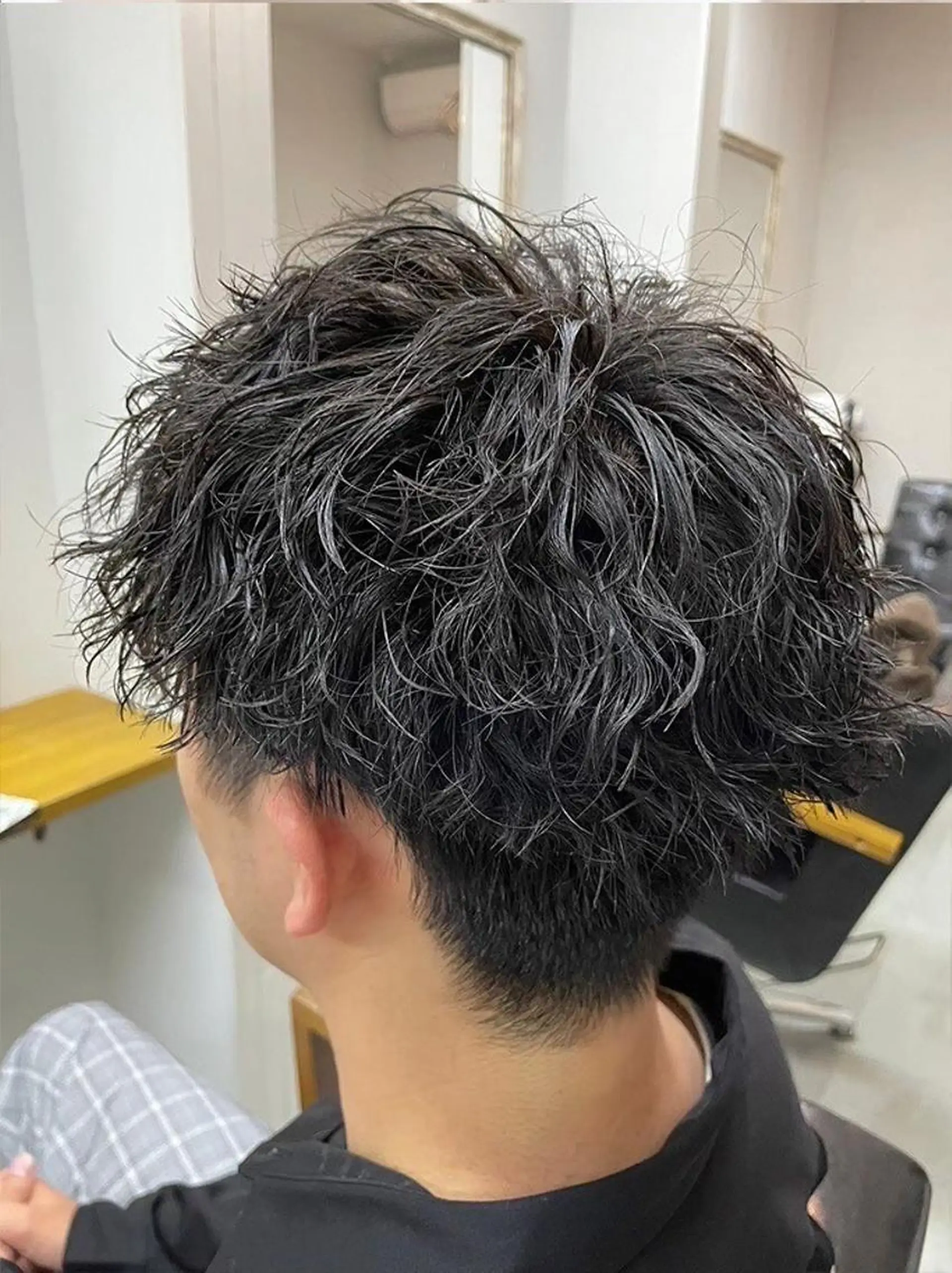 ショート パーマ メンズ PEQSS HAIRのヘアスタイル