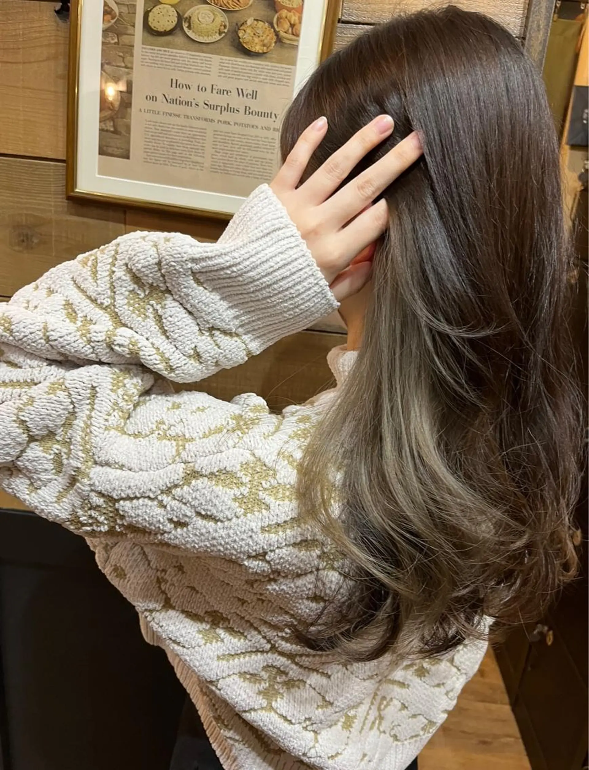 ロング カラー アッシュ ベージュカラー イヤリングカラー ヘアカラー SHIAN 八王子👼鬼塚さやかのヘアスタイル