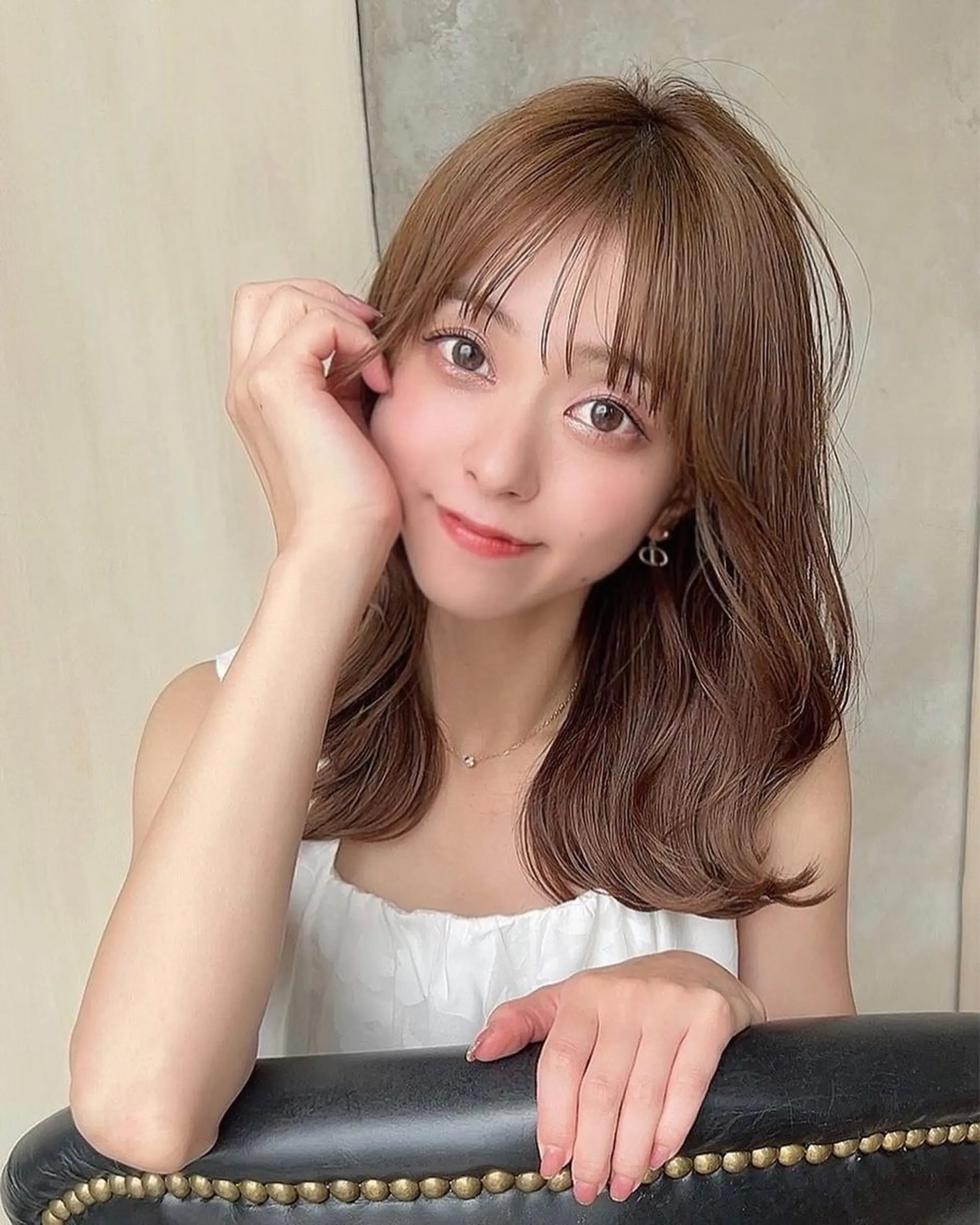 セミロング カラー ベージュカラー ブラウンカラー くびれヘア 髪質改善 縮毛矯正 🧡くびれヘア/前髪 顔周り🧡久原結衣のヘアスタイル