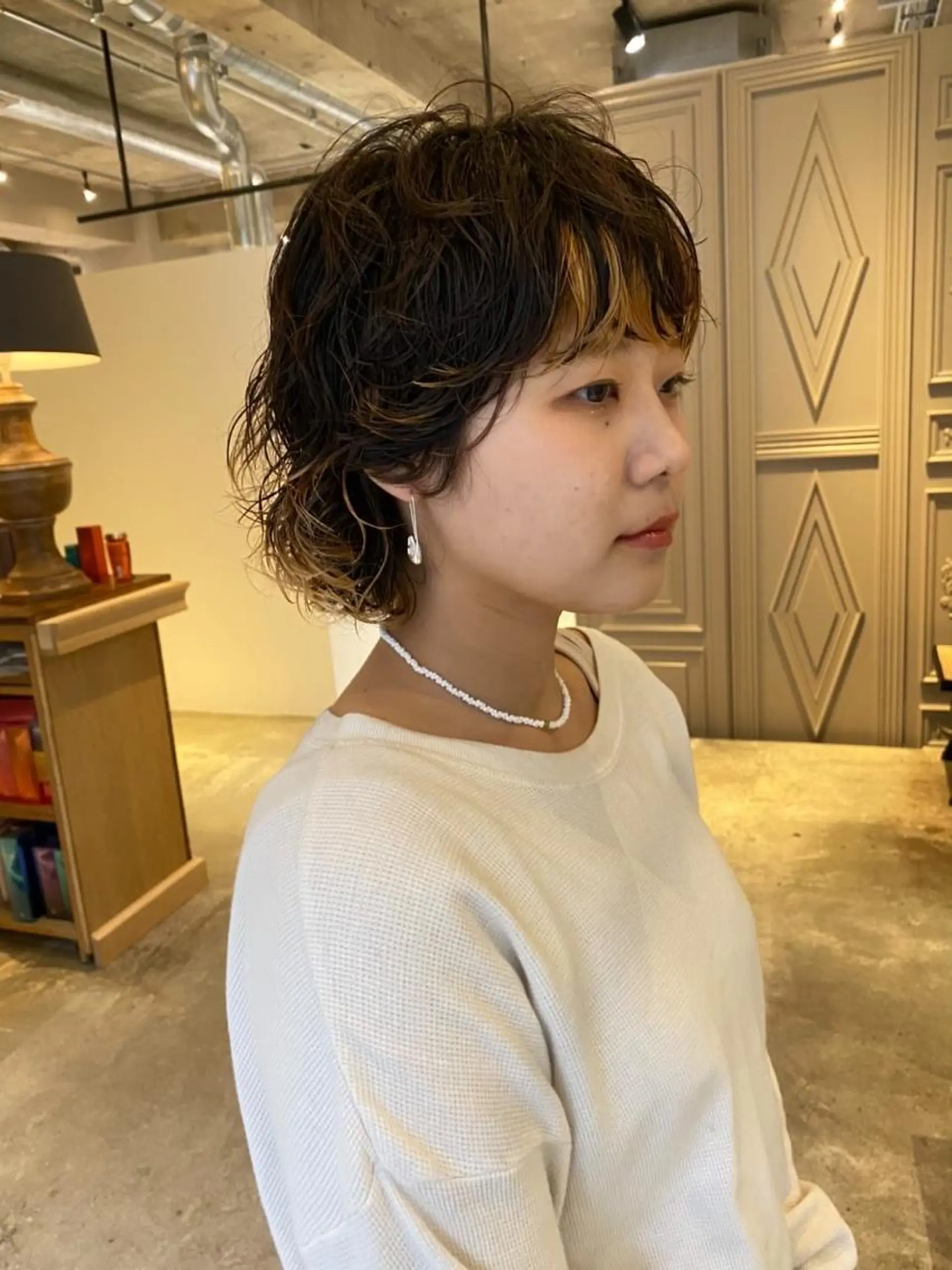 カラー パーマ ブリーチ RIN／韓国ヘア レイヤーカットのヘアスタイル