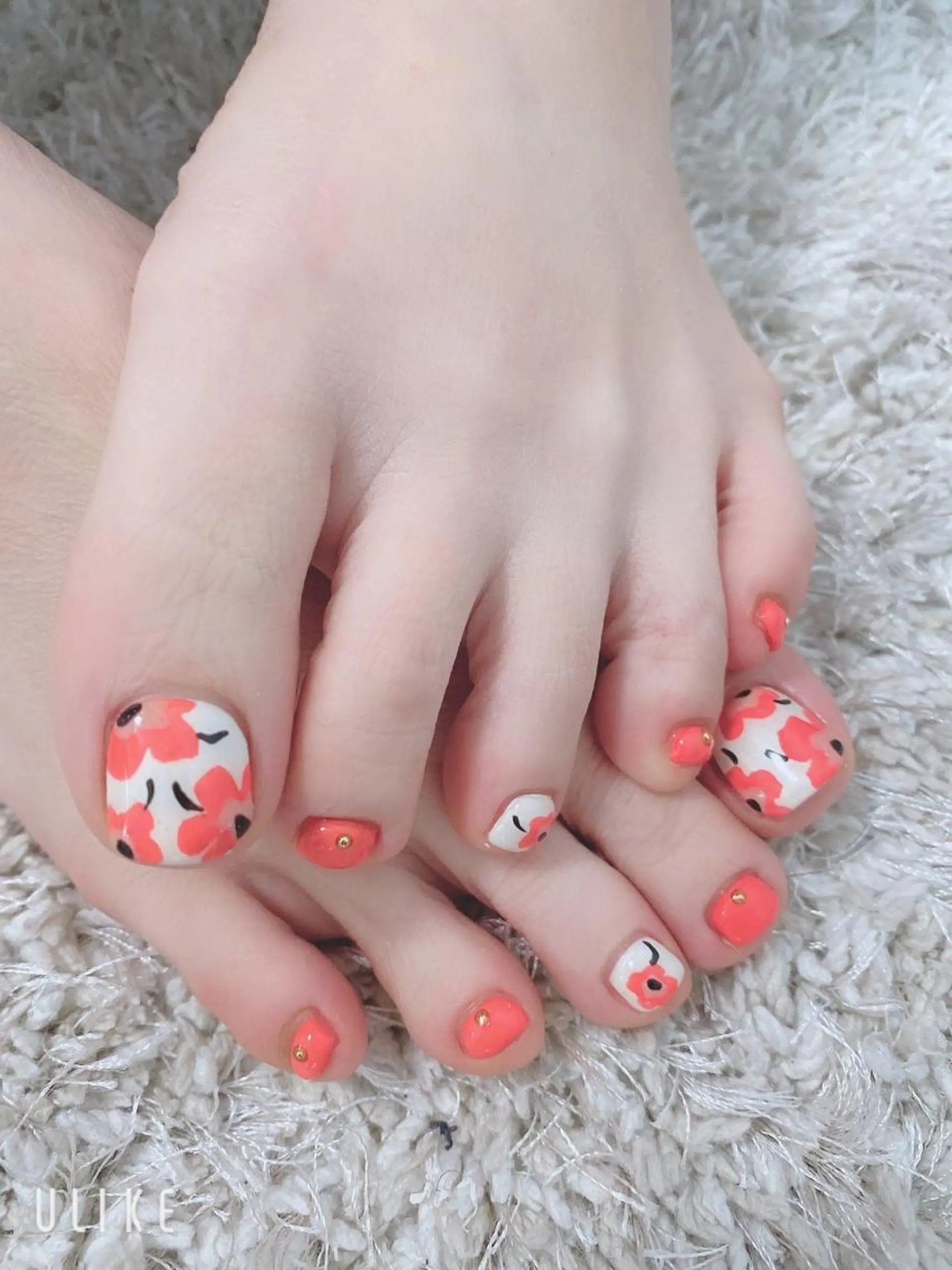 ネイル フットネイル 森山 舞のネイルデザイン