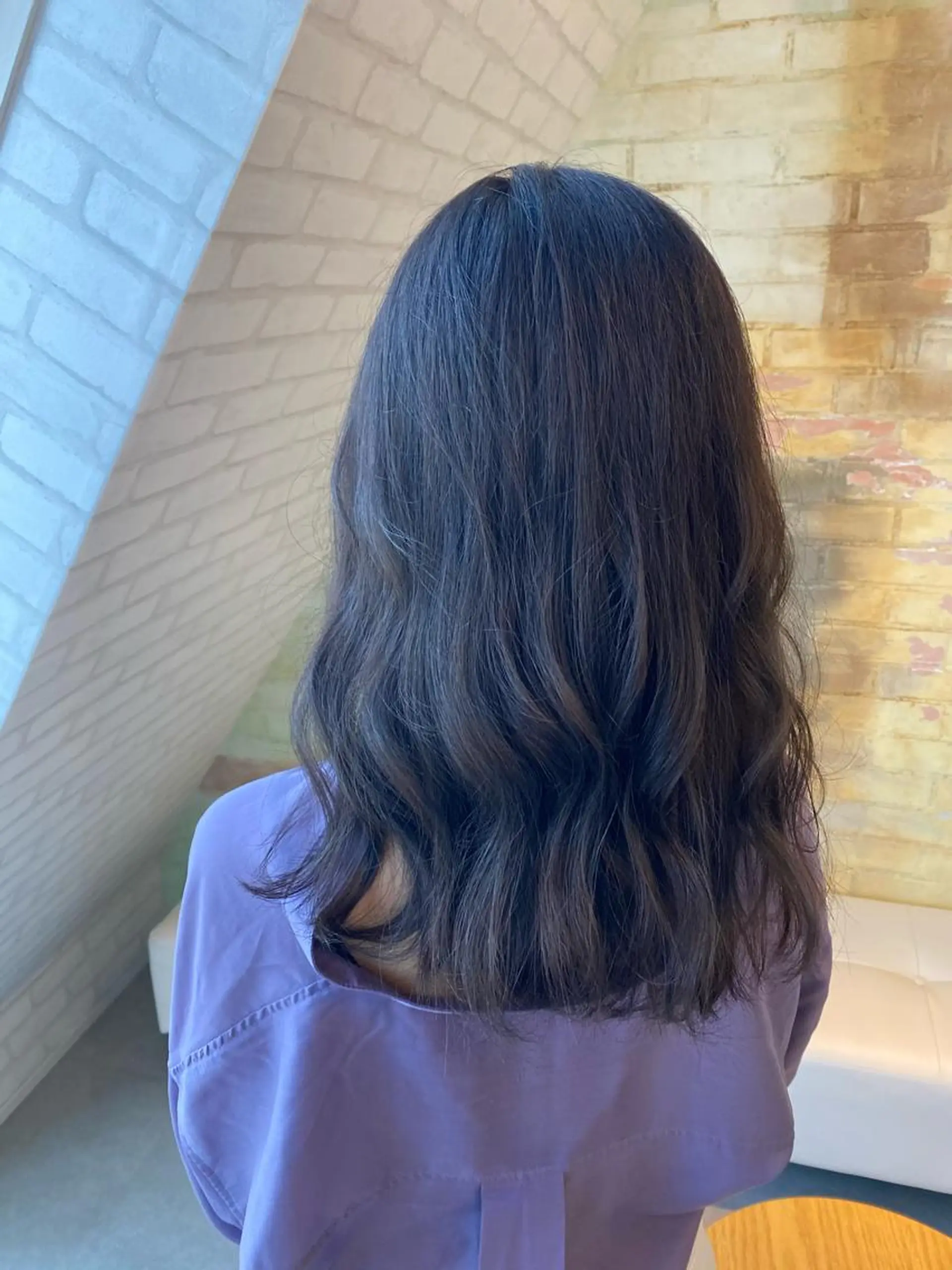 セミロング カラー YUNA ユウナのヘアスタイル