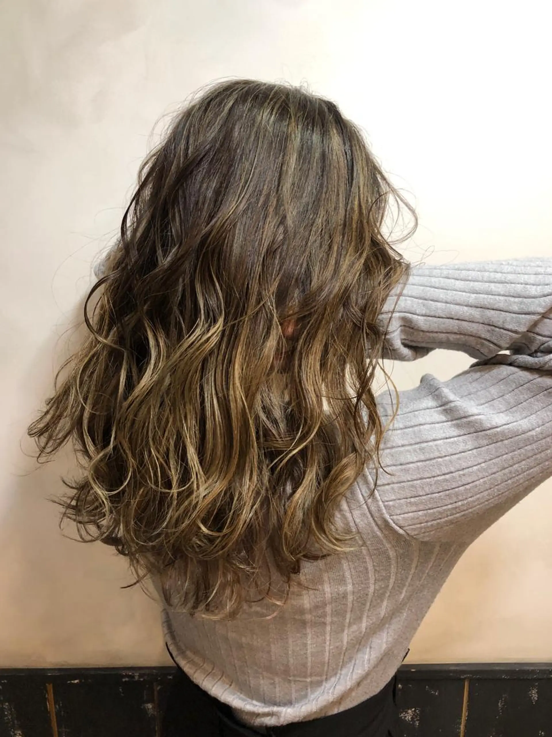 ロング カラー ヘアアレンジ アディクシーカラー カット ヘアカラー トリートメント AUBE HAIRazul吉祥寺所属・綺麗な髪質にしたい方 限定🌈清水　祥のヘアスタイル