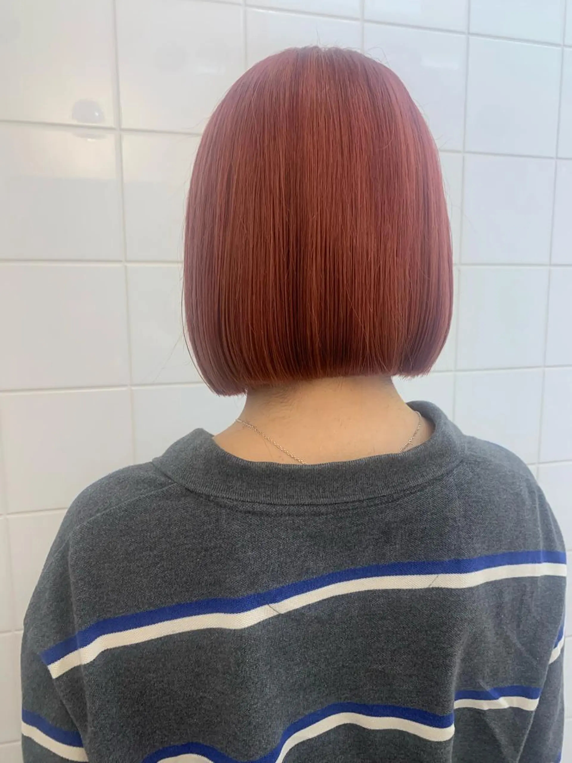 ショート カラー ヘアアレンジ 🧨ブリーチー×ボブ レイヤー💎じゅえるのヘアスタイル