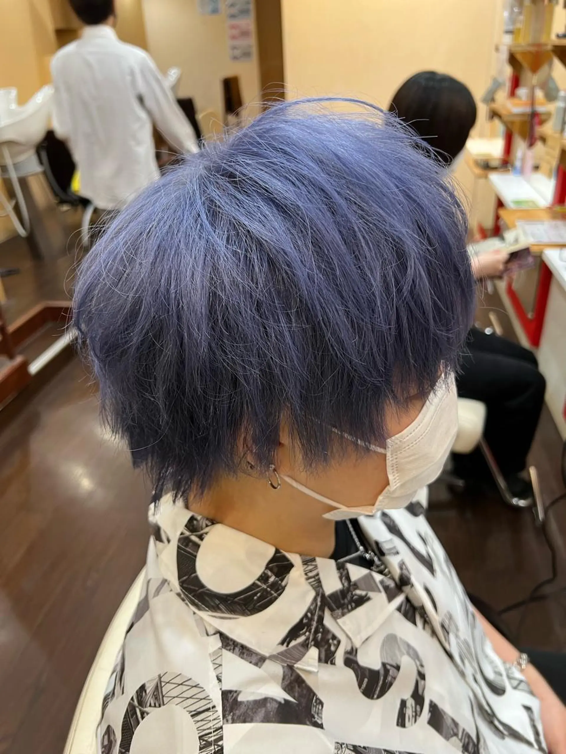ショート カラー ブリーチ ブルーカラー ブルーパープル パープルカラー ヘアカラー まさき✂︎ブリーチ／ デザインカラーのヘアスタイル