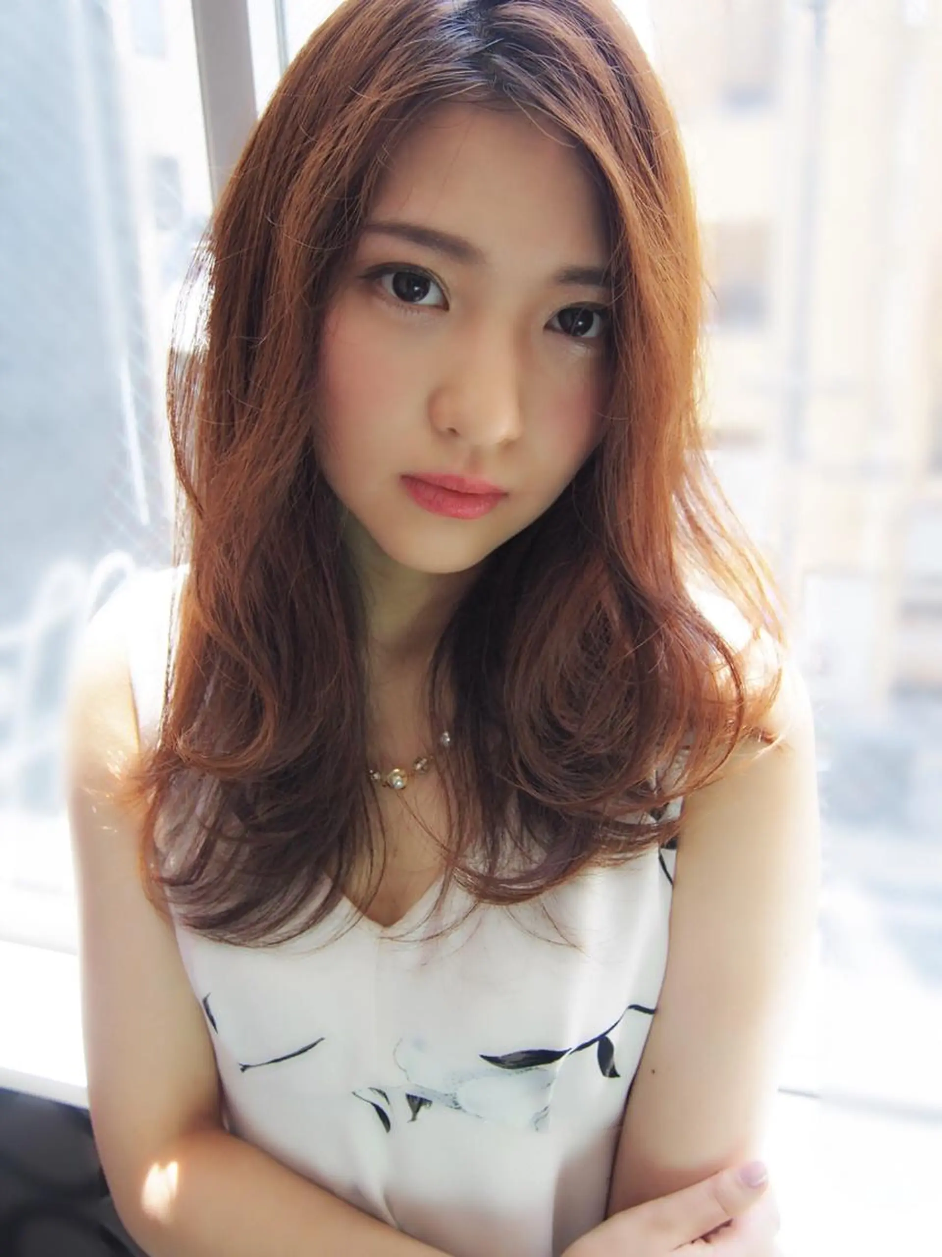 ミディアム ほさか しんごのヘアスタイル