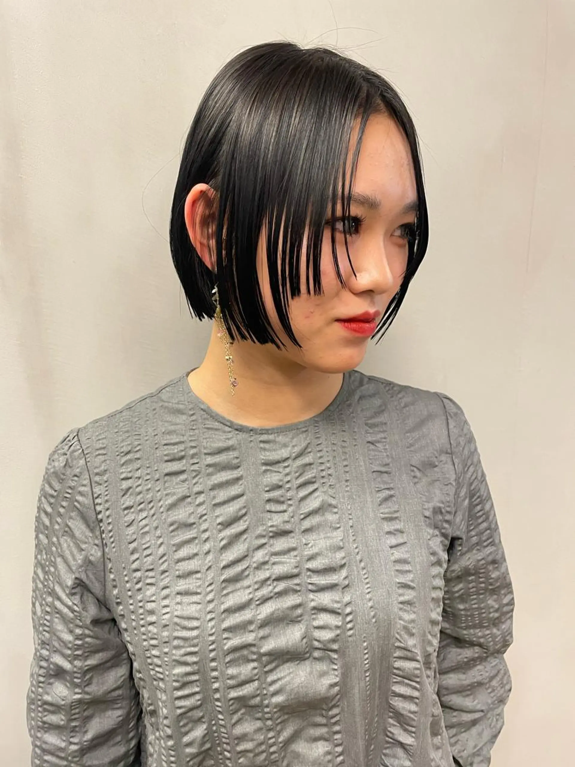 ミディアム カラー パーマ ヘアアレンジ メンズ キッズ ネイル マツエク・マツパ アイブロウ tatsumi/ボブ ウルフ/レイヤーのヘアスタイル