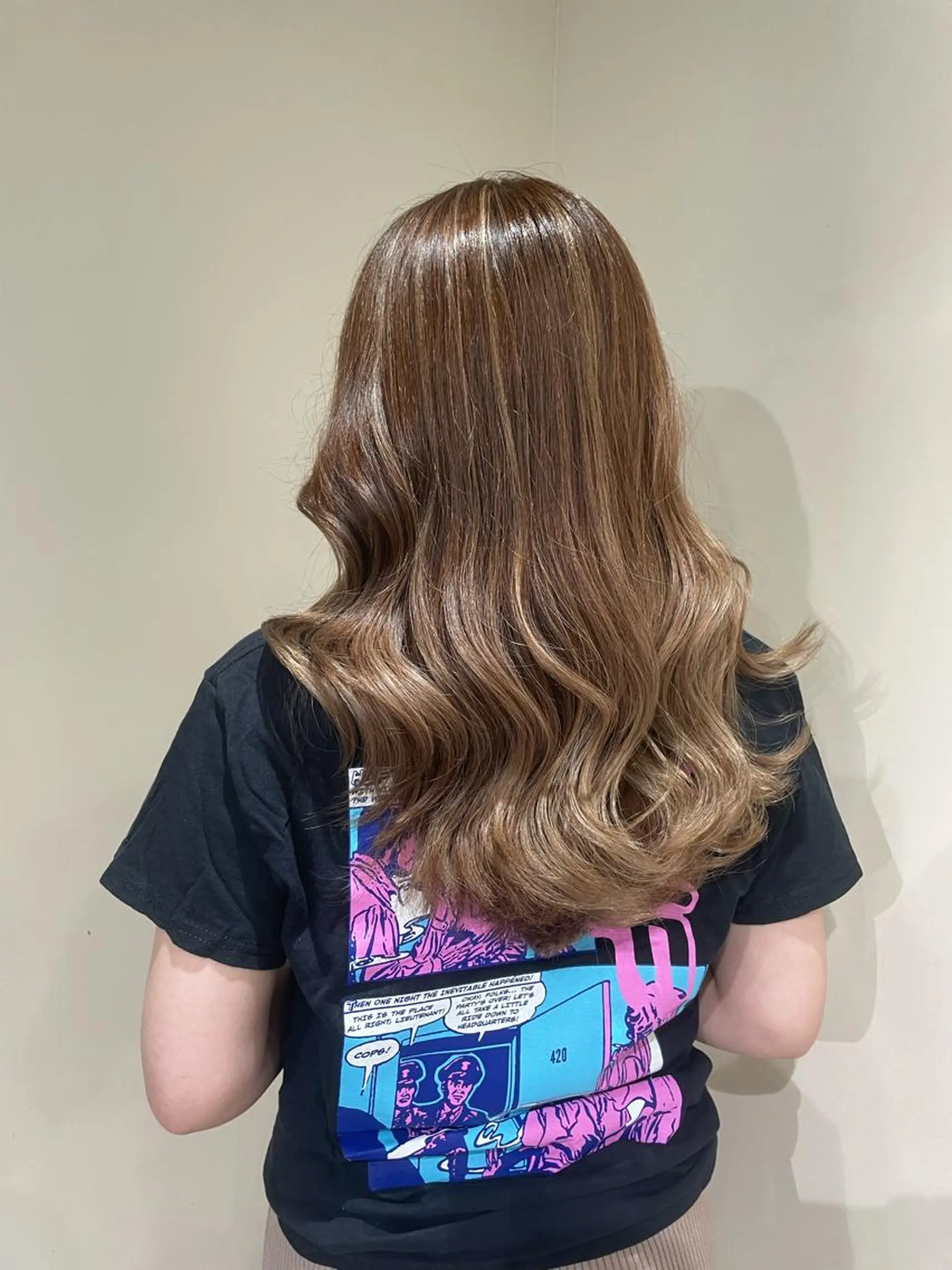 セミロング カラー ハイライトカラー ハイライト ヘアカラー 🦋美髪／エクステ 🦋アベイクミのヘアスタイル