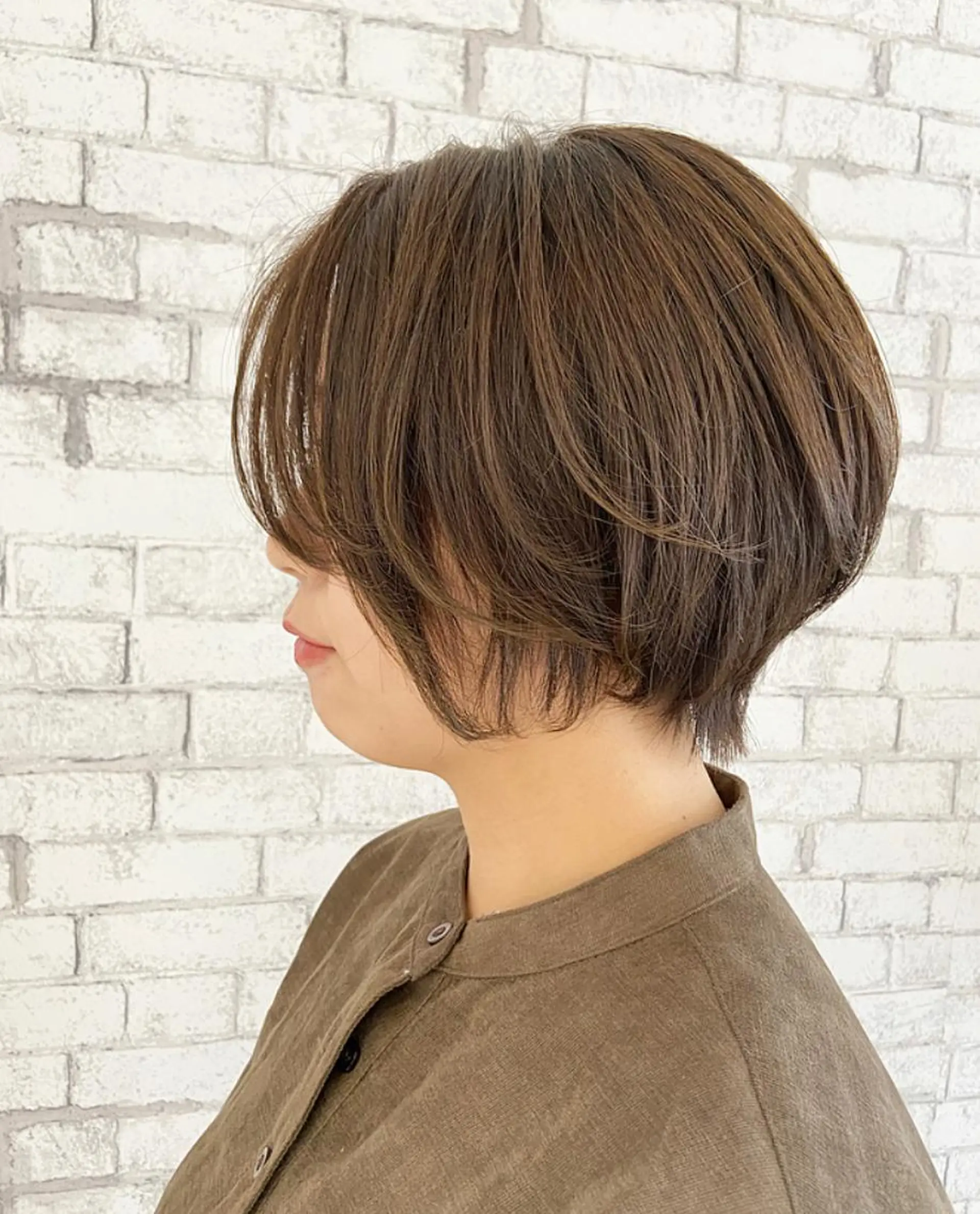 ショート カラー くびれヘア ショートヘア 透明感カラー 松田晃代のヘアスタイル