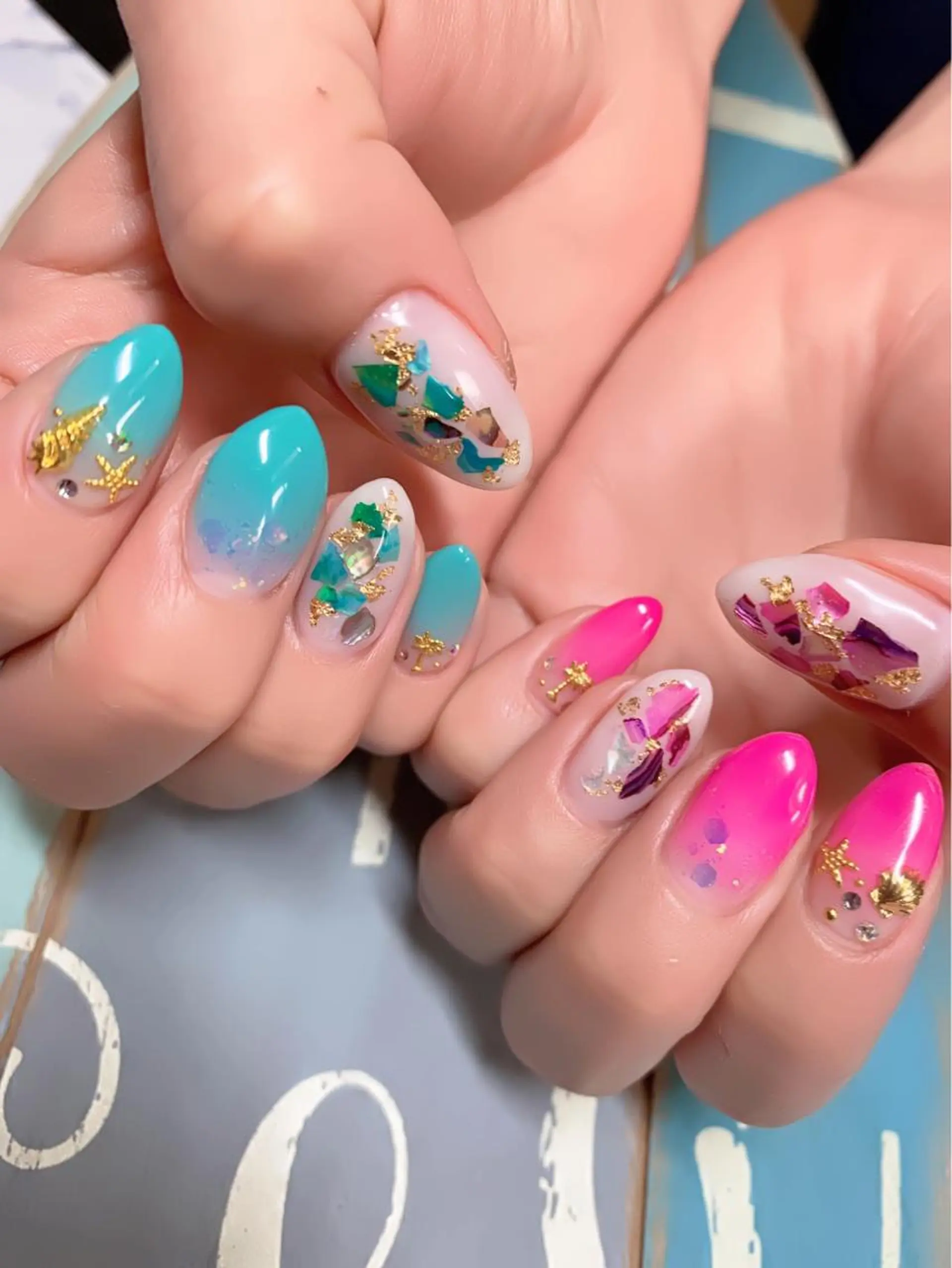 ネイル 菅野 愛花のネイルデザイン