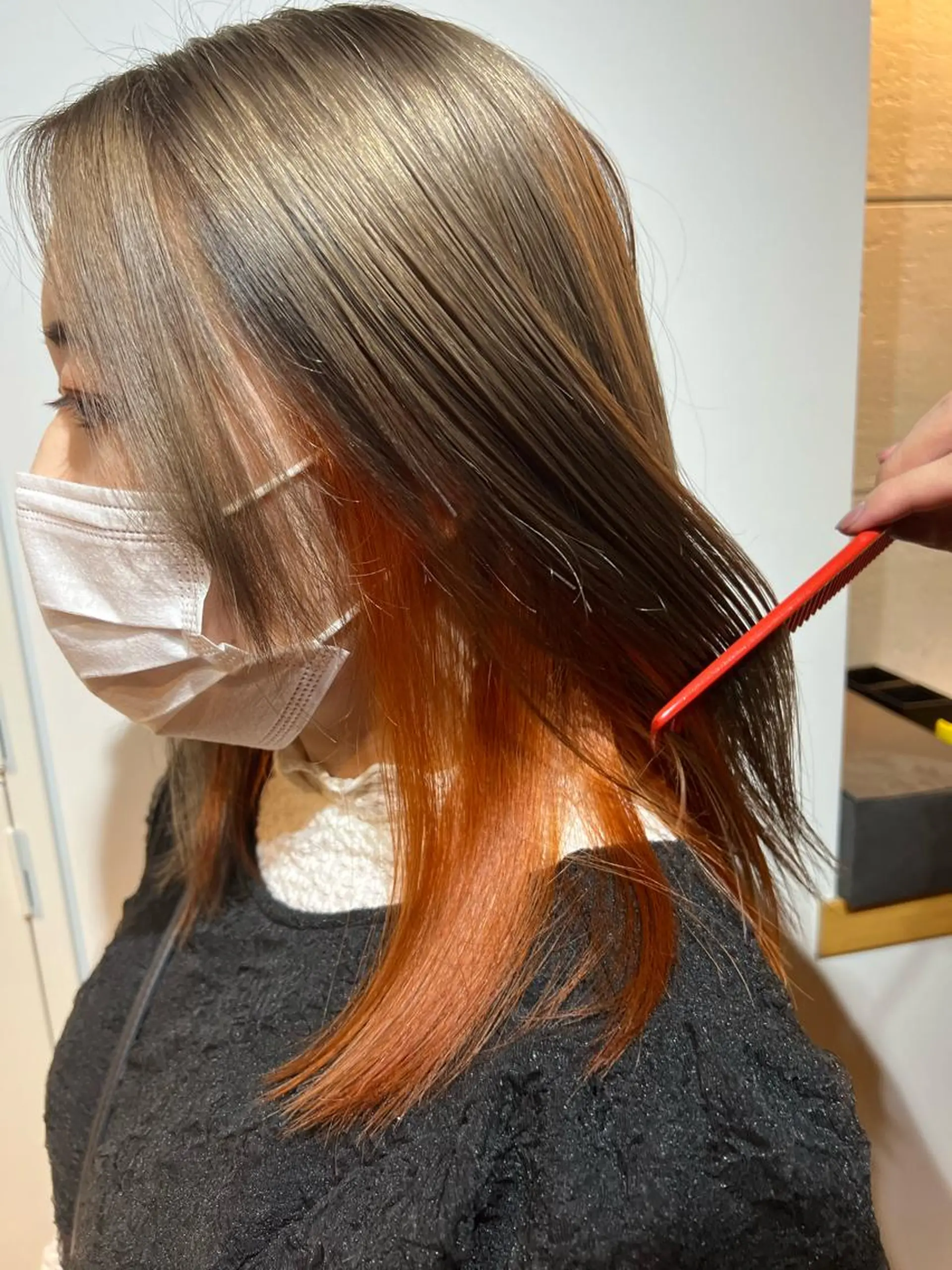 セミロング カラー newi TATSUのヘアスタイル