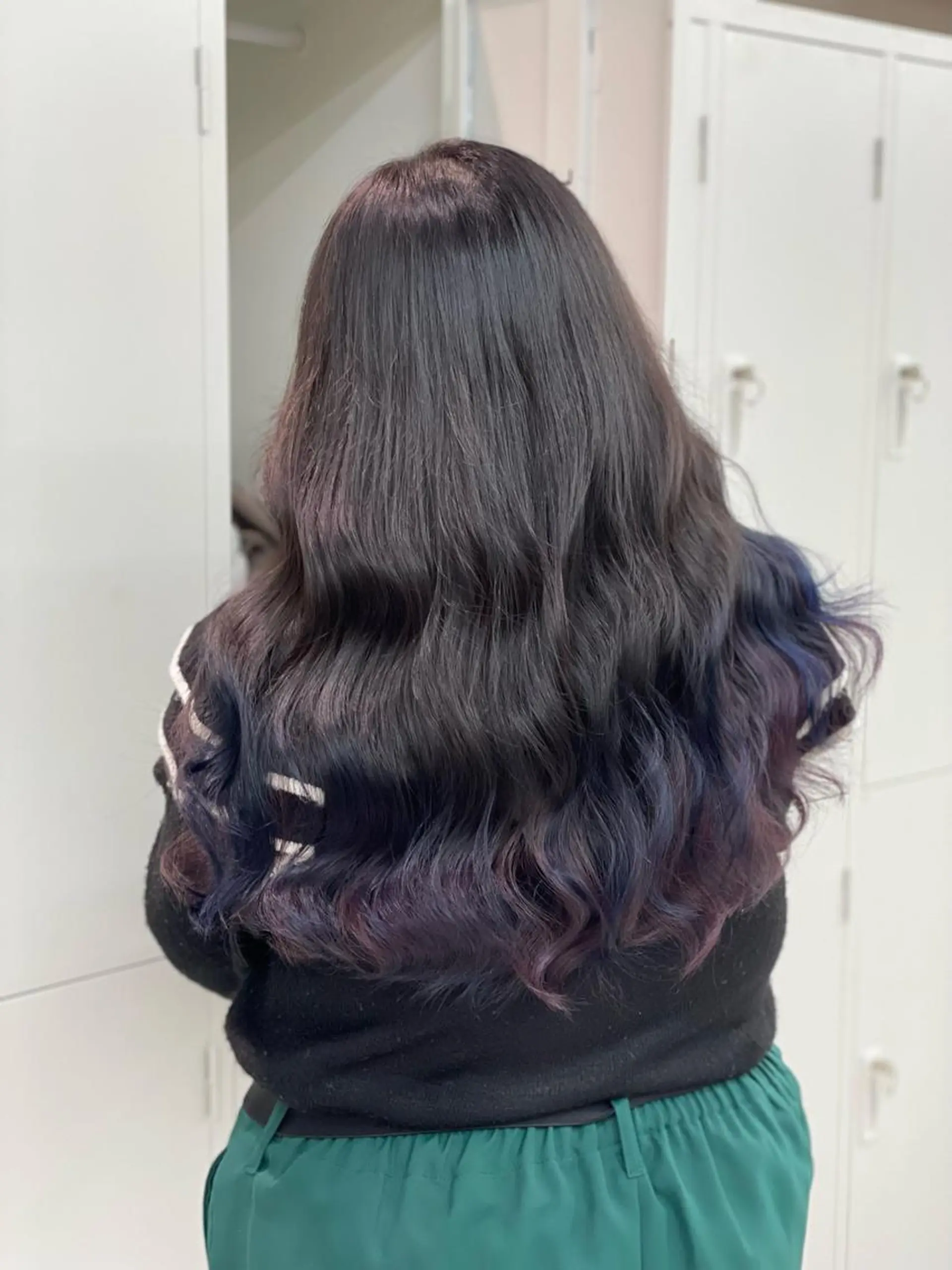 ロング カラー ショーヤ/ブリーチ /バレイヤージュのヘアスタイル