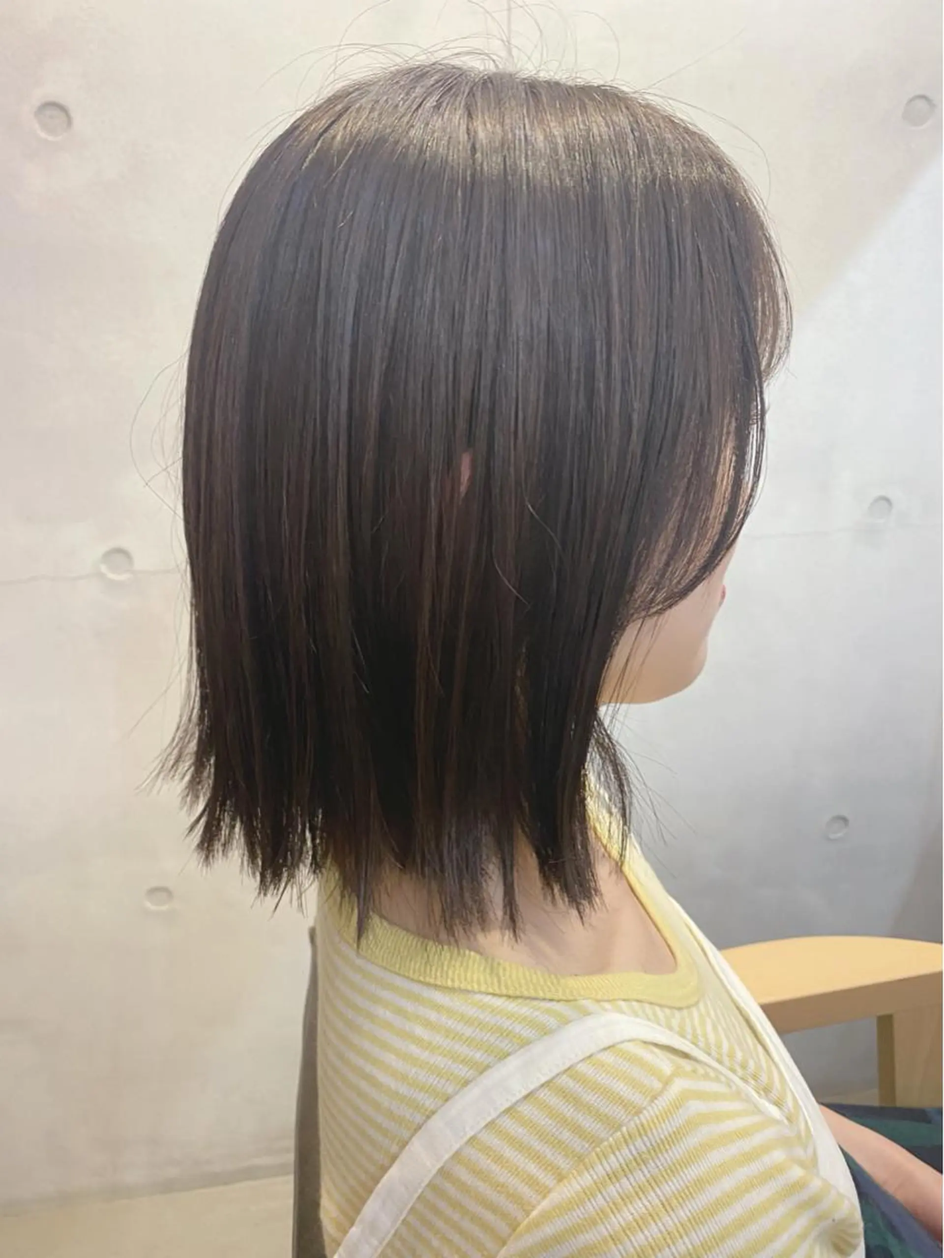 ショート カラー アッシュ 透明感カラー ボブ ショートヘア conne& ririのヘアスタイル