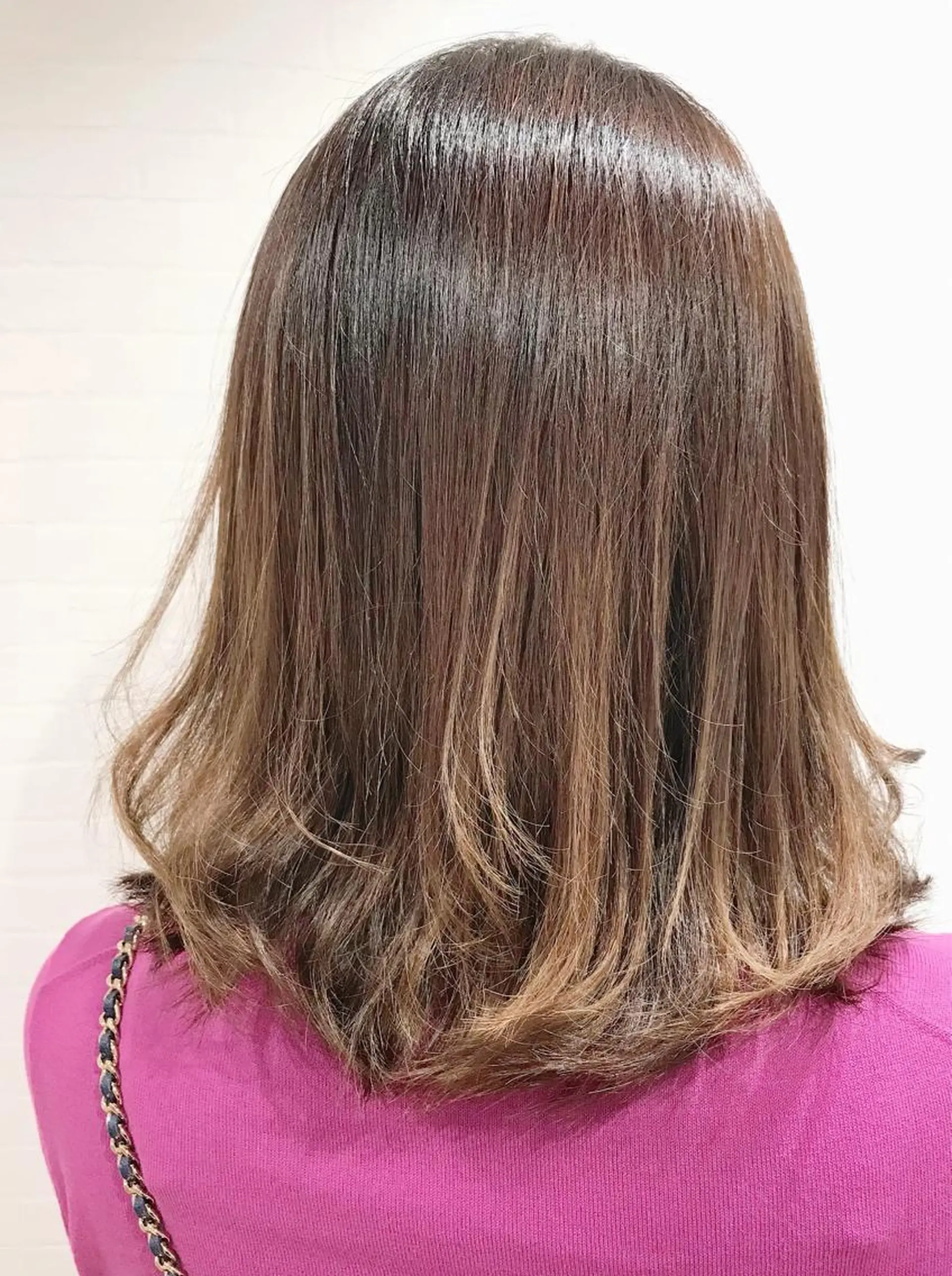 セミロング カラー GRANLUSSO 〜グランルッソ駅前店所属・木口 嘉美のヘアスタイル