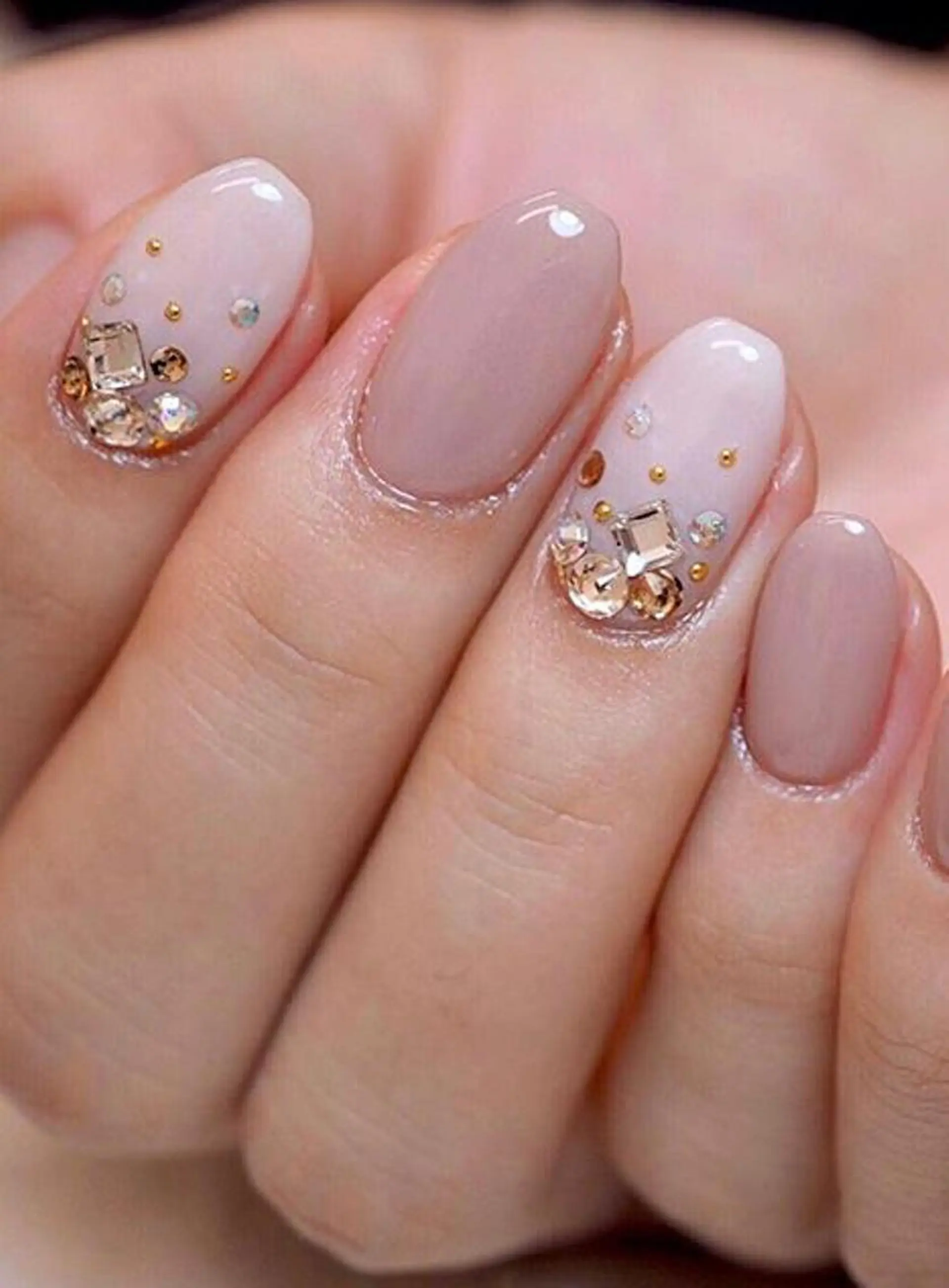 ネイル ハンドネイル ゲン レイカのネイルデザイン