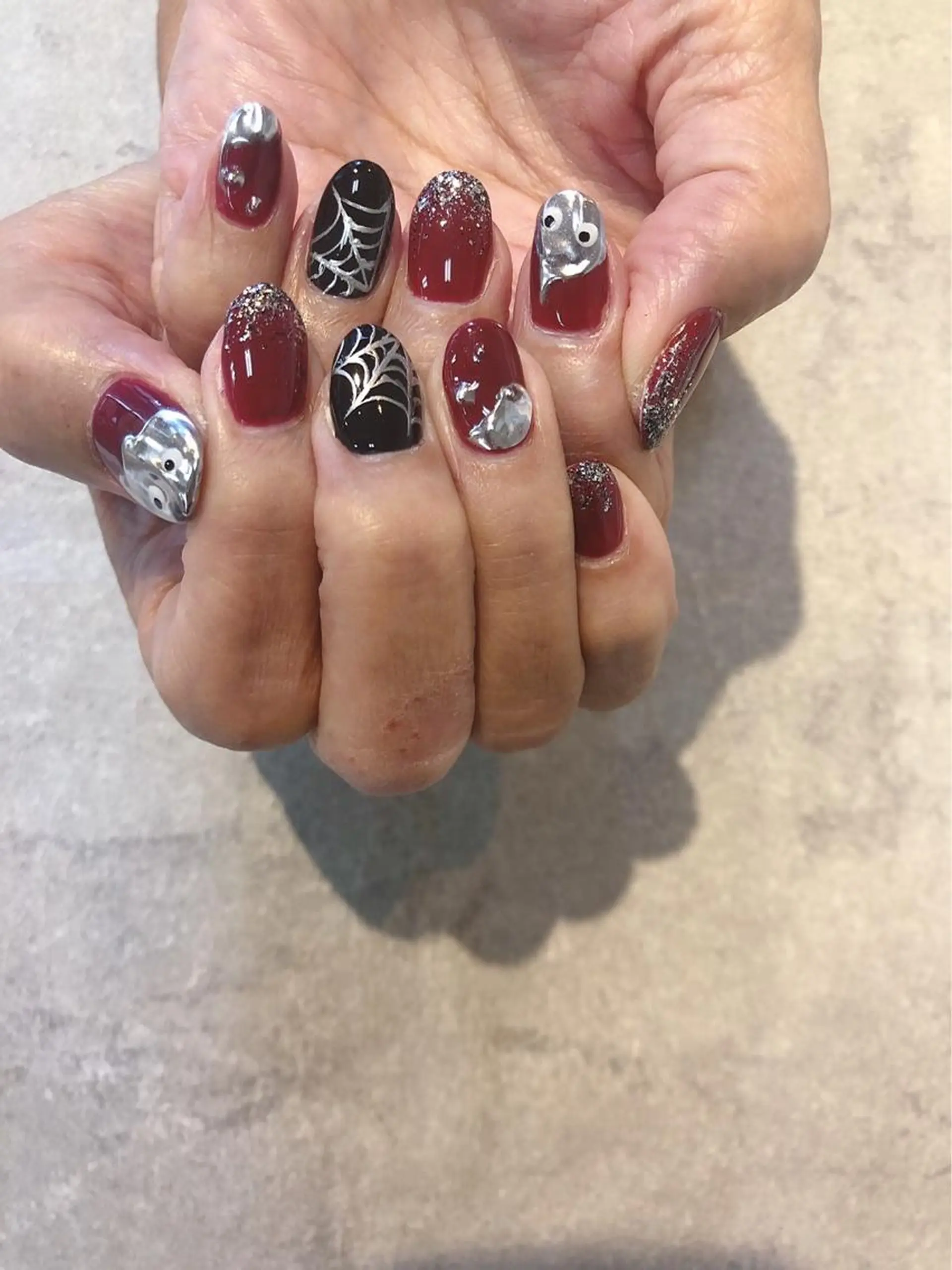 ネイル ボルドー ハロウィン シルバー ハンドネイル ハンドケア FASTNAIL PLUS 新宿店のネイルデザイン