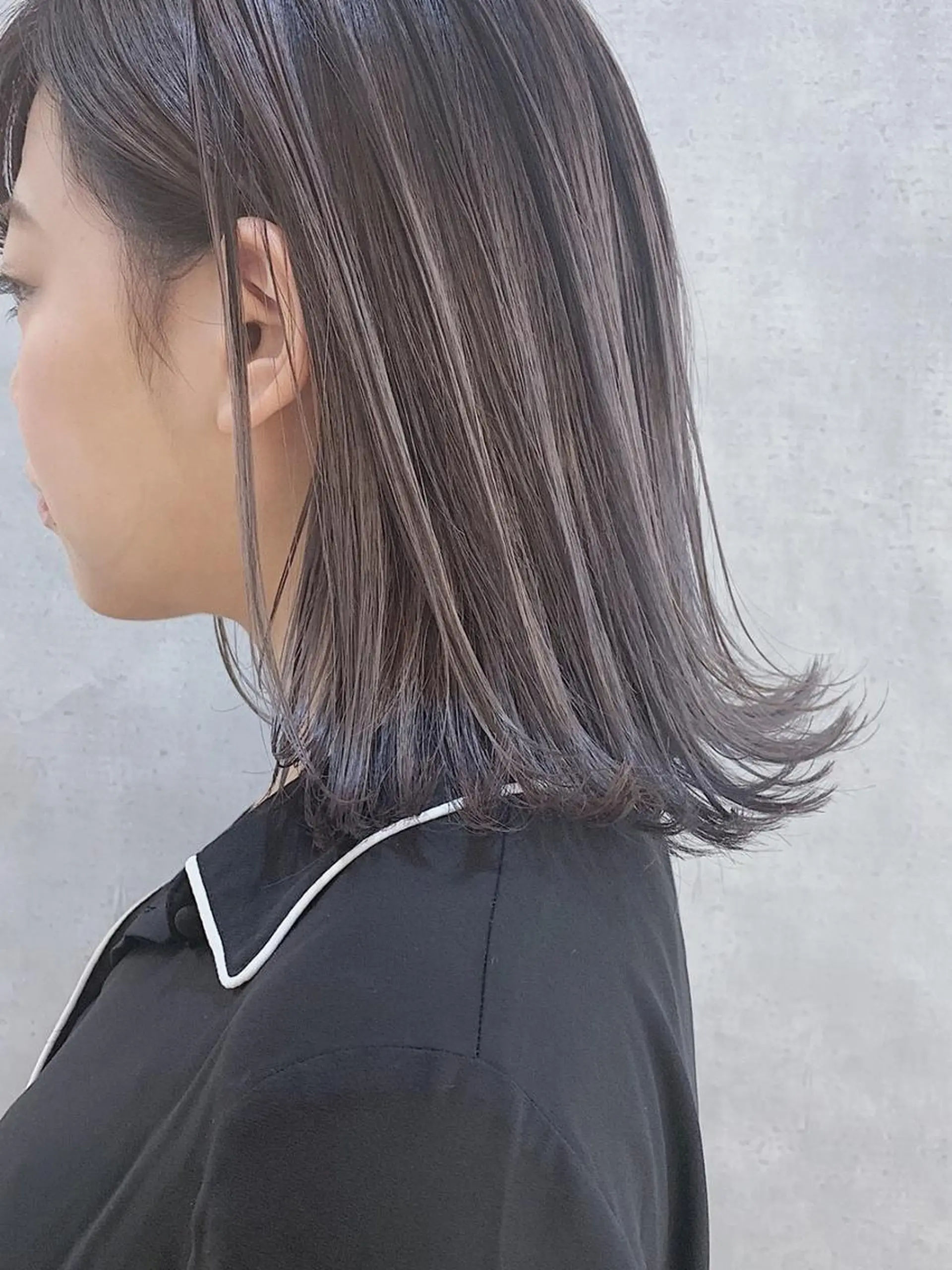 ミディアム カラー MOU namba ムウナンバのヘアスタイル