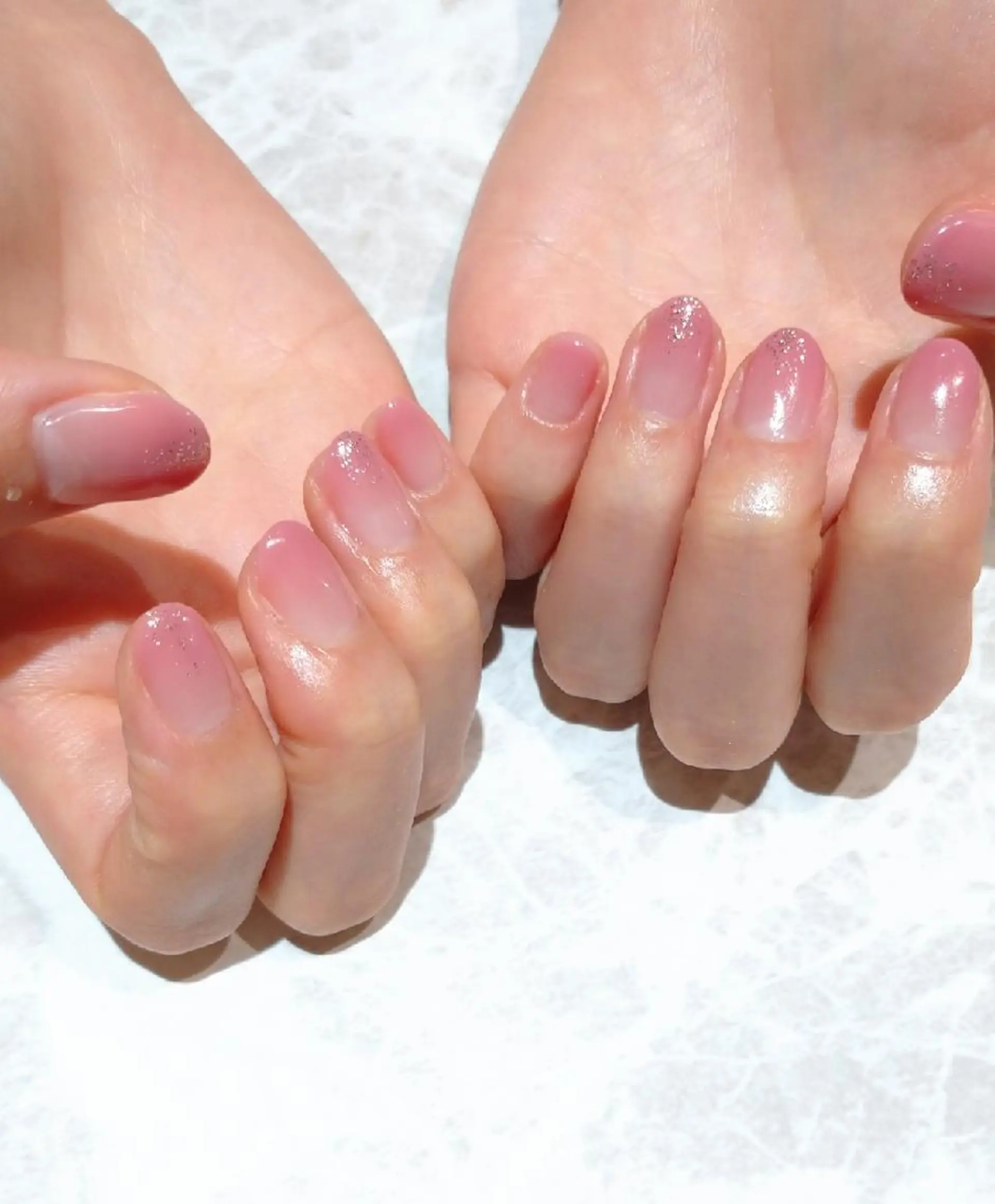 ネイル グラデーション ピンク ハンドネイル 會田 瑠衣のネイルデザイン