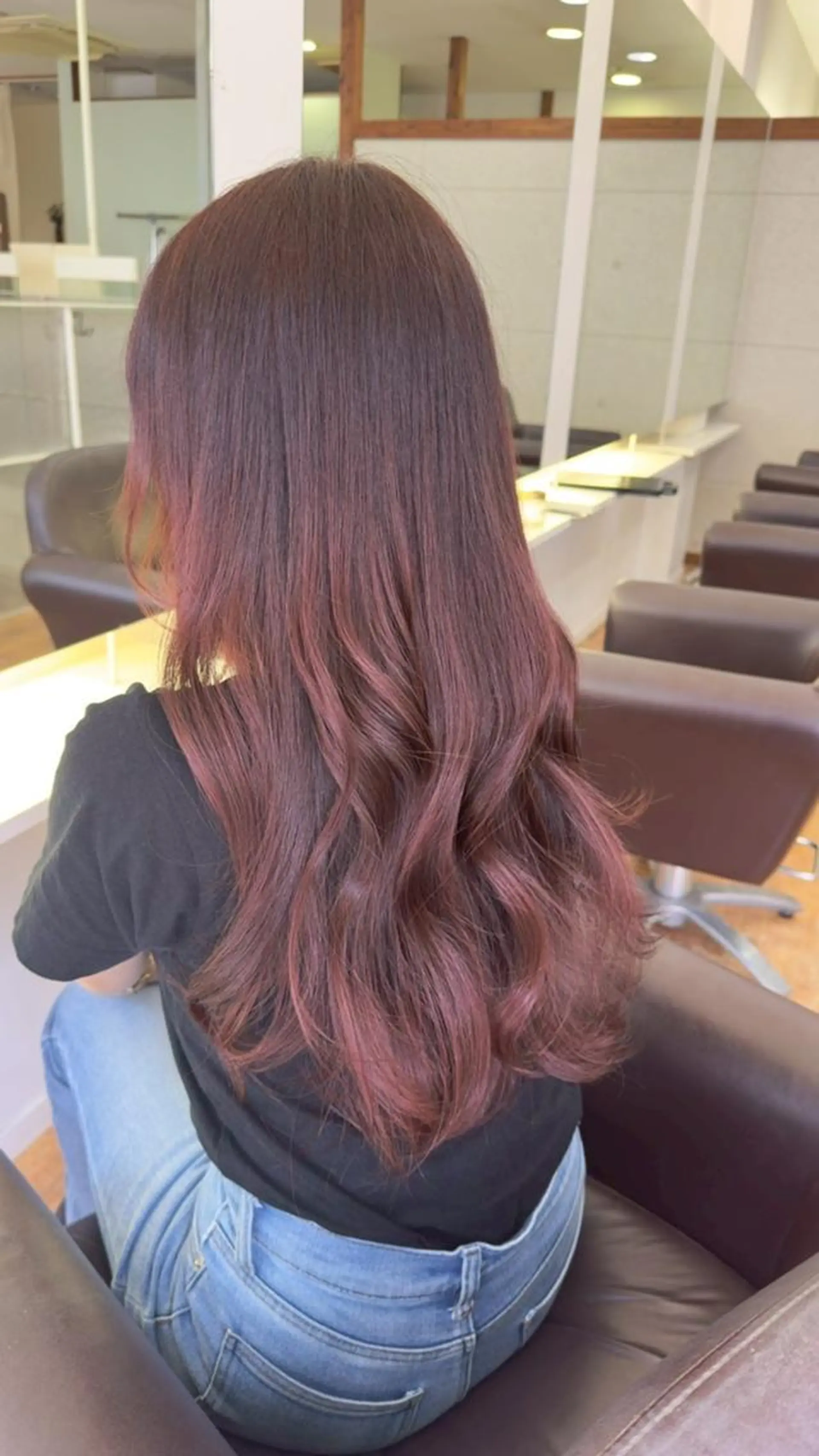 セミロング カラー mizu kiのヘアスタイル