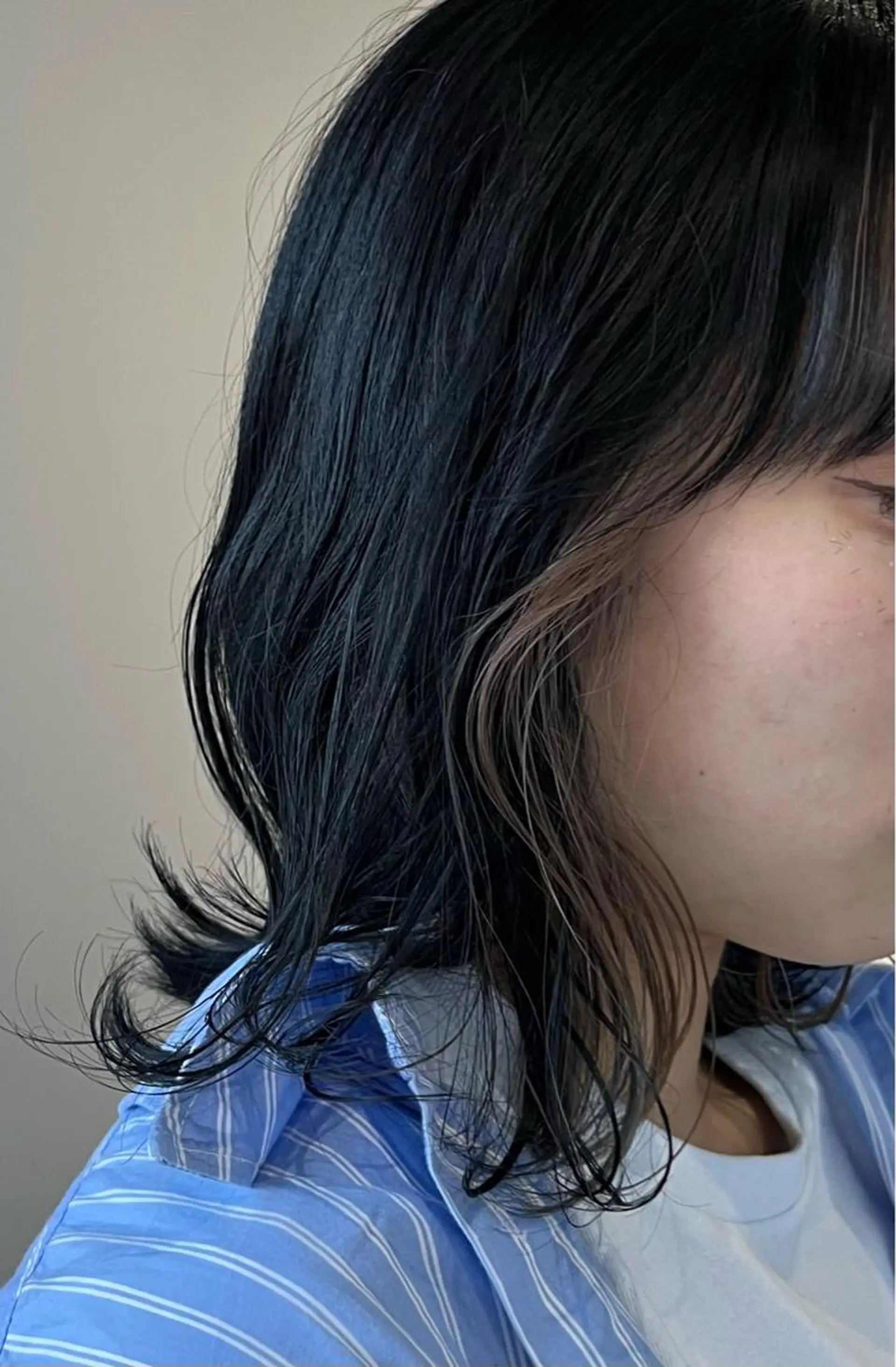 ミディアム カラー インナーカラー heir studio Baretta所属・山本 銀次郎のヘアスタイル