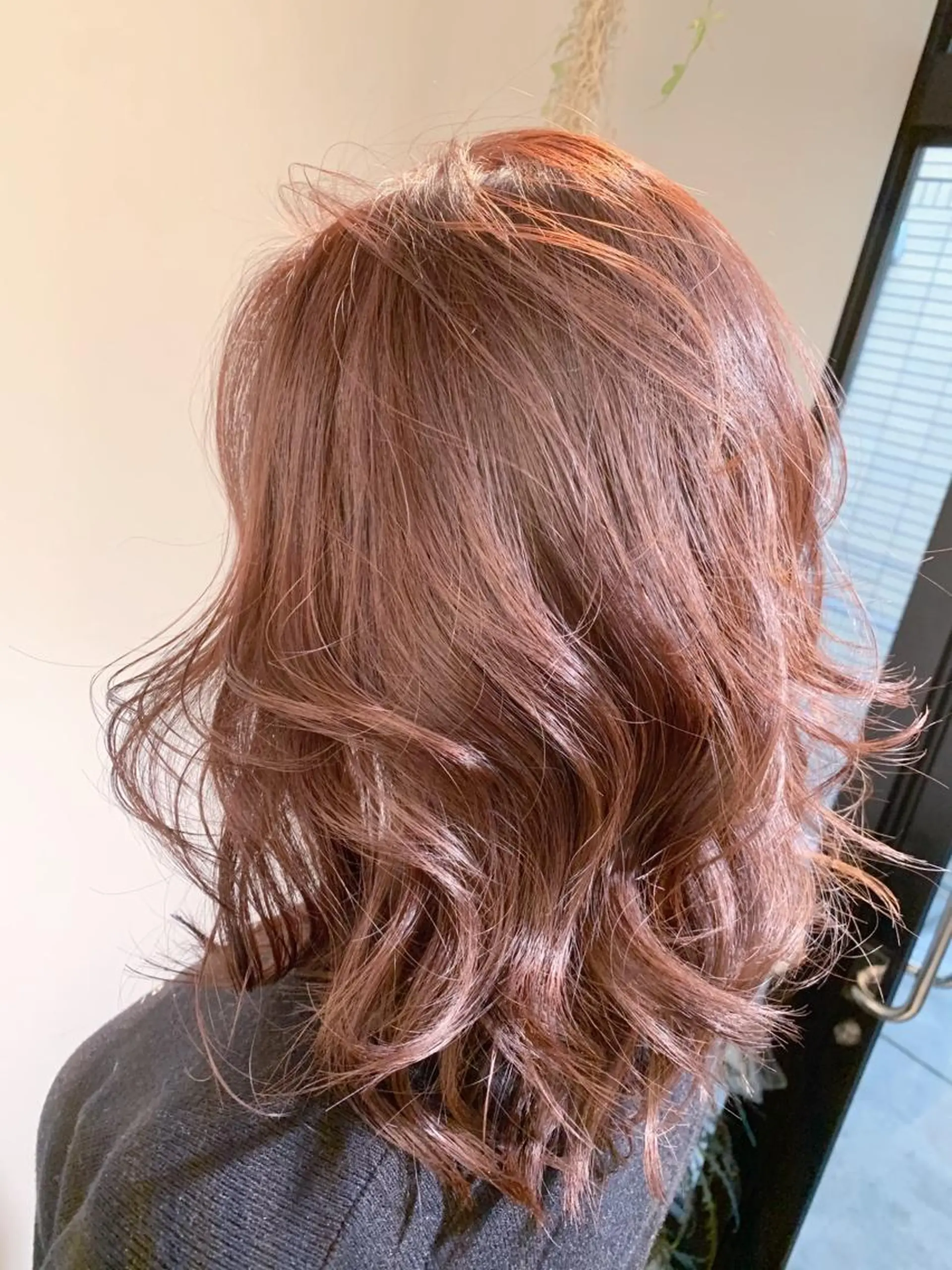 ミディアム カラー ベージュカラー レッドカラー DUMBO所属・【完全マンツー 恵比寿】佐藤 翔のヘアスタイル