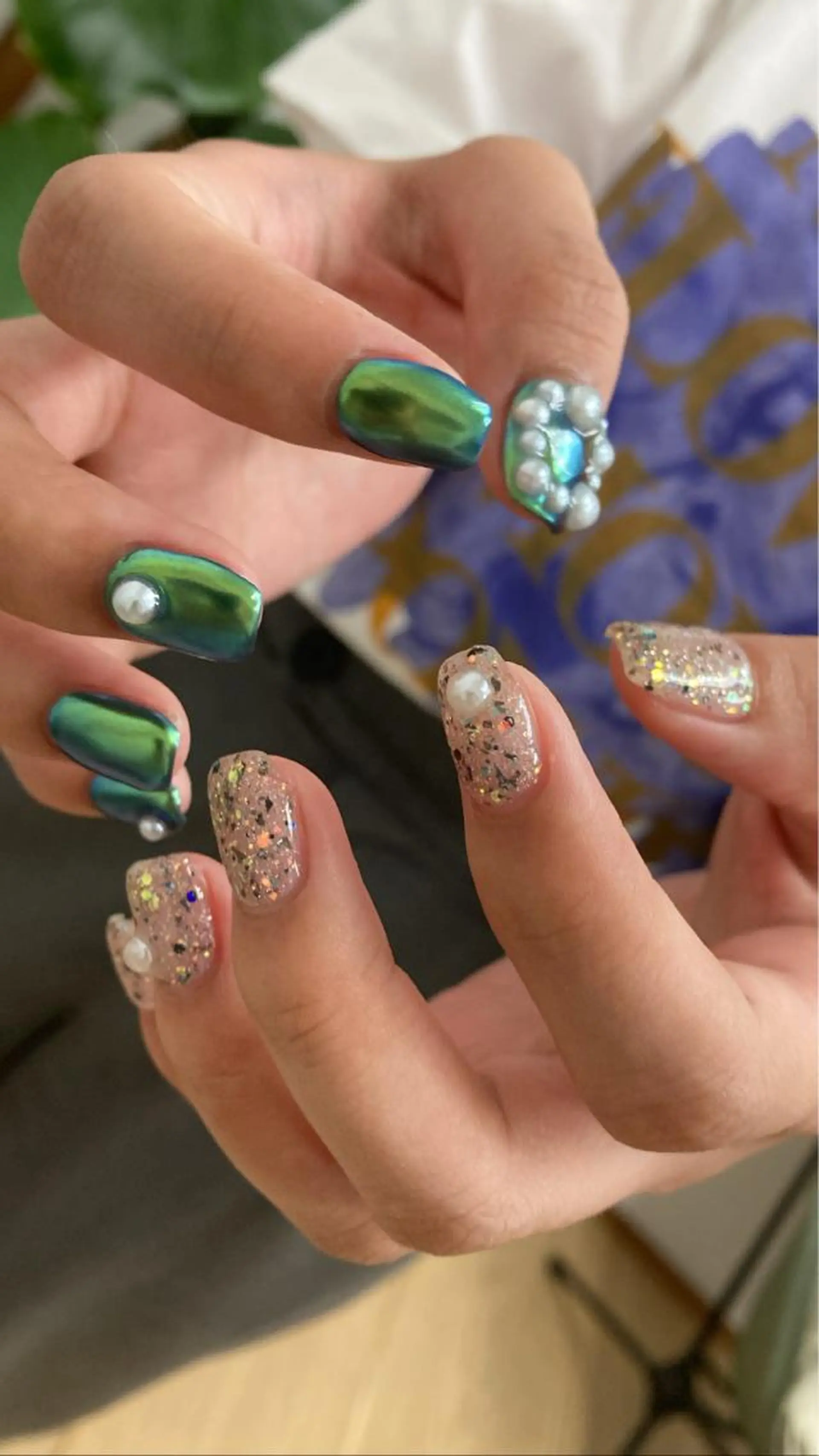 ネイル nailsalon　hue所属・小山 羽奈のネイルデザイン