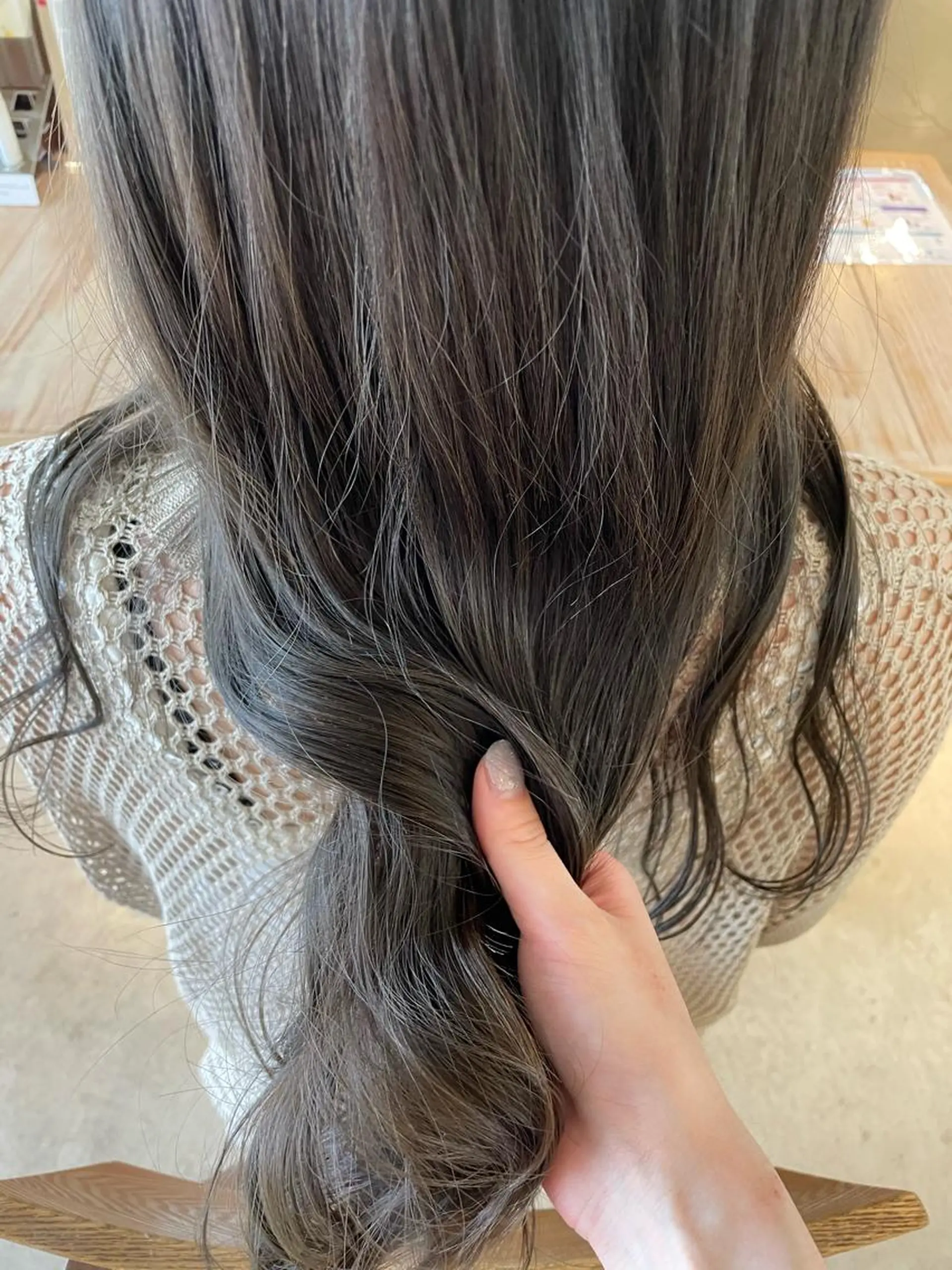 ロング カラー ブリーチ 透明感カラー ブリーチなしカラー LA KING KYOTO所属・レイヤーカット/ miranのヘアスタイル