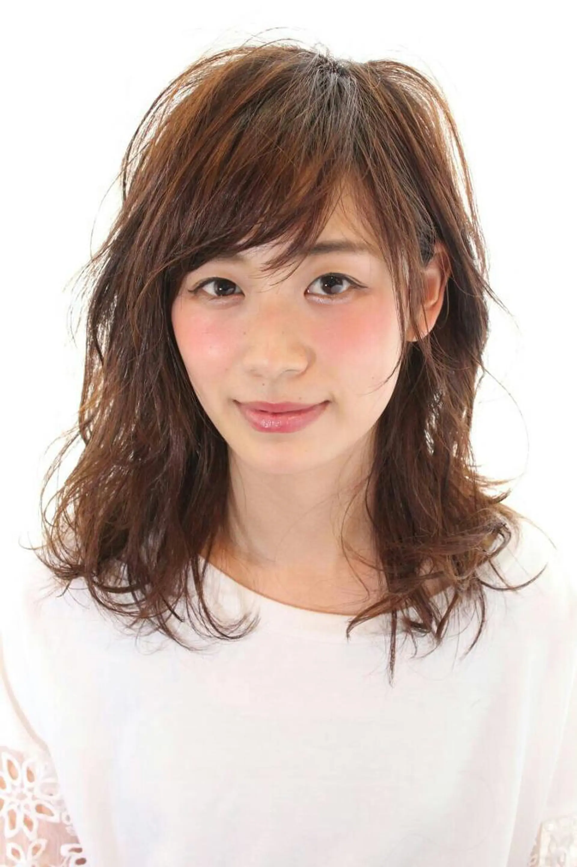 ミディアム 永見 敏英のヘアスタイル