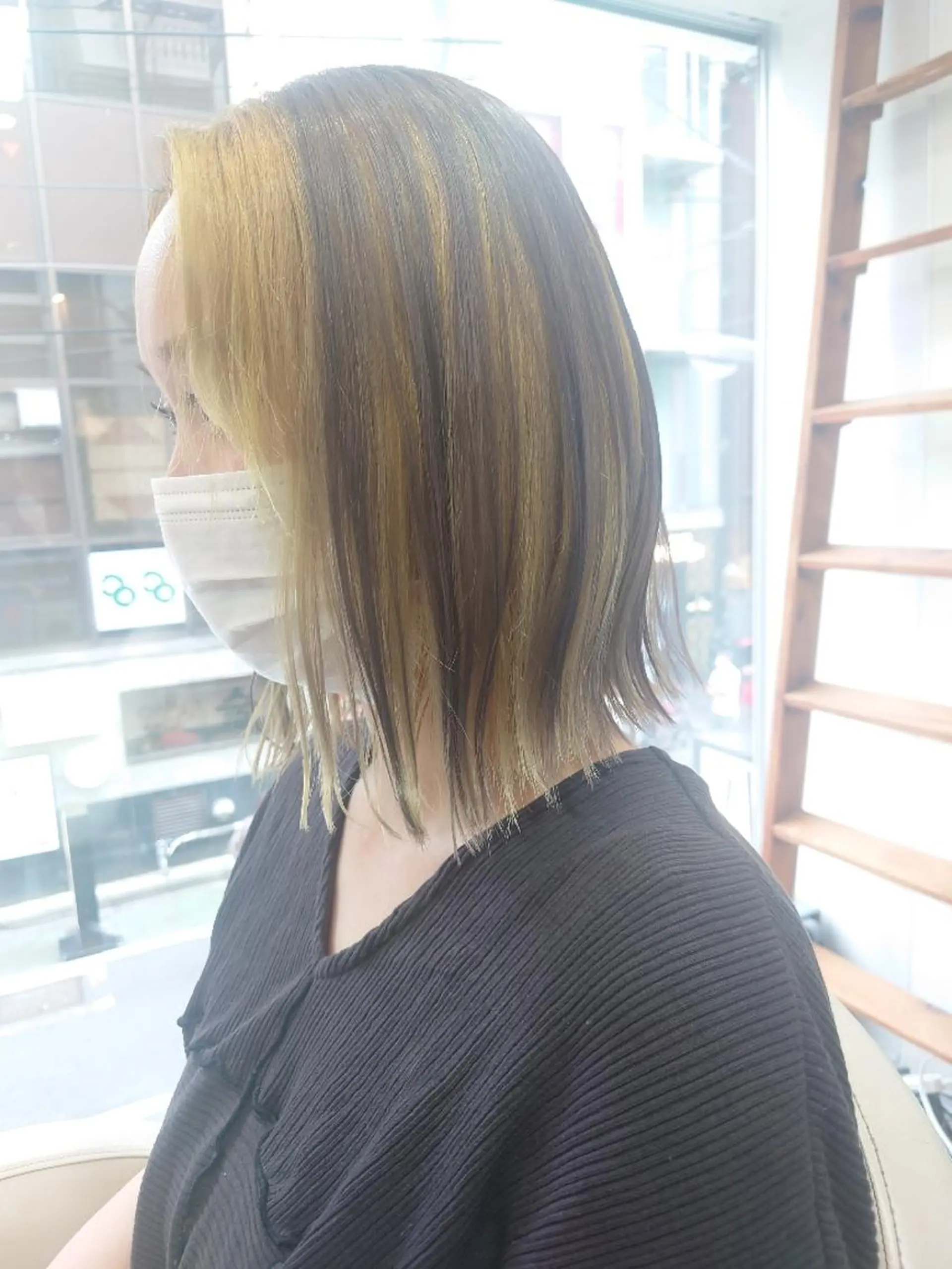 ミディアム カラー Roji 米田 真一のヘアスタイル