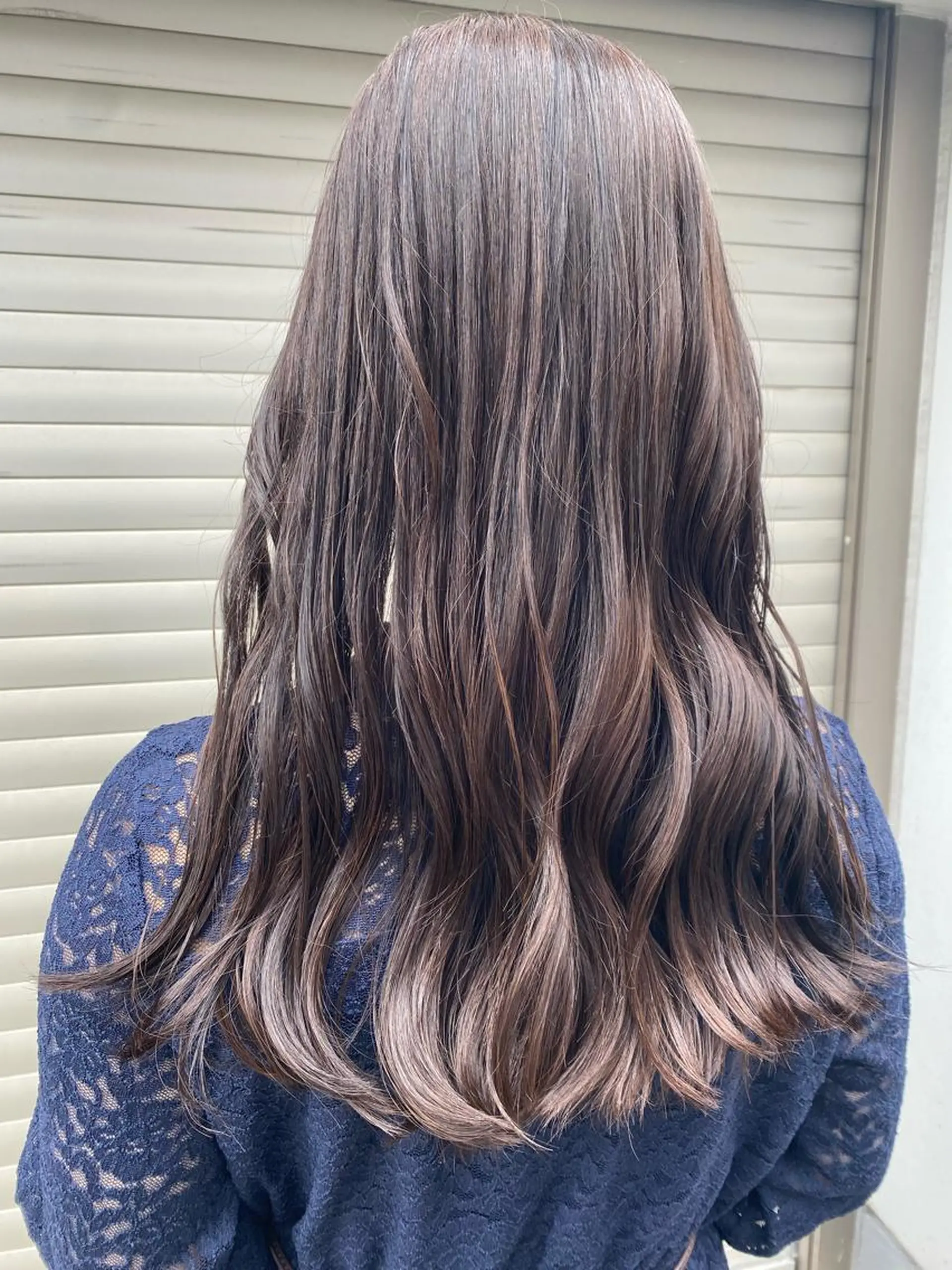 セミロング カラー パーマ セミロングパーマ お任せヘア☘️☘️ 及川渚のヘアスタイル