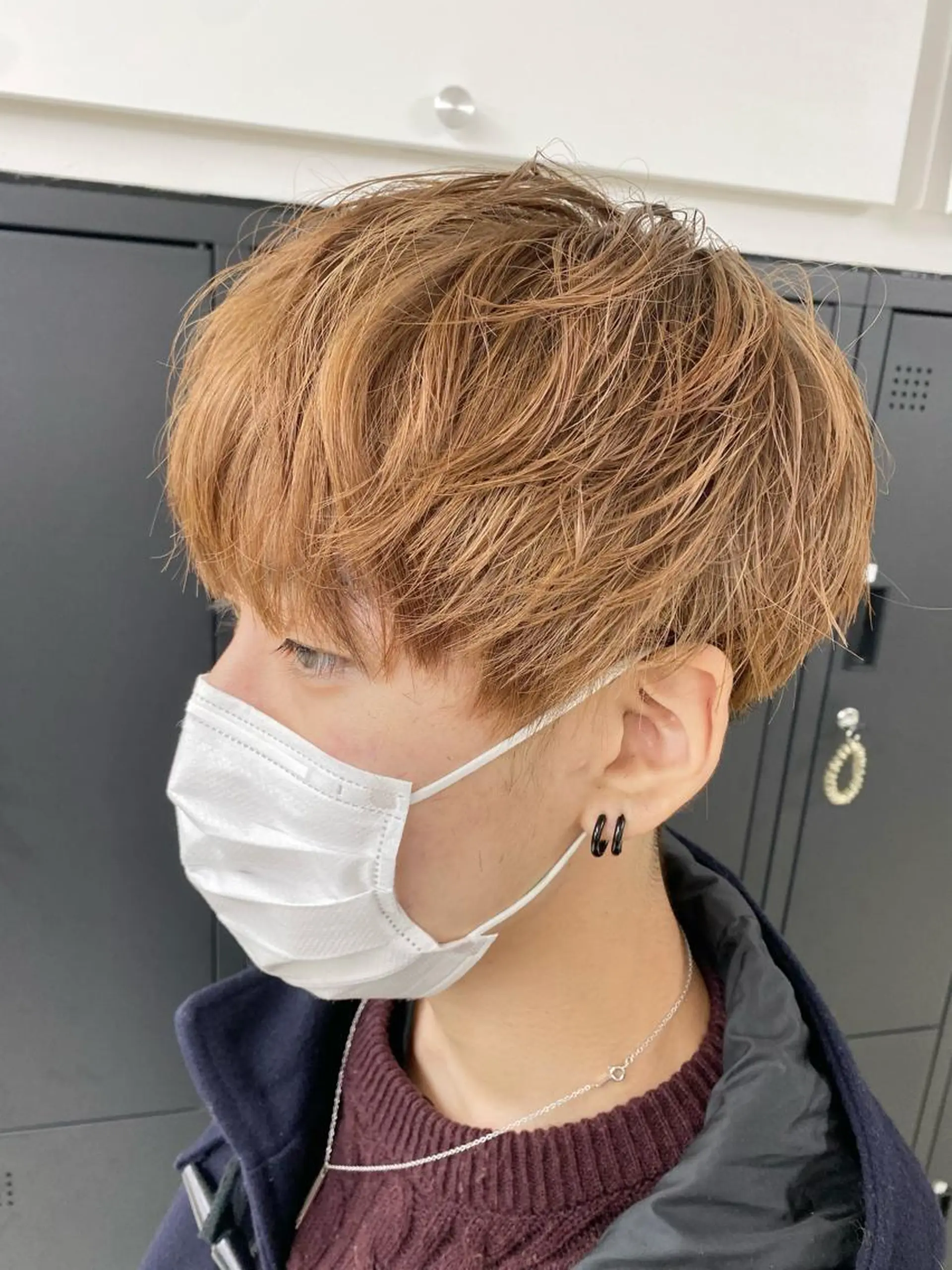 ショート カラー メンズ メンズブリーチ ベージュカラー ブリーチ ミルクティーベージュ カット ヘアカラー メンズパーマの達人 / タカシマダイスケのヘアスタイル