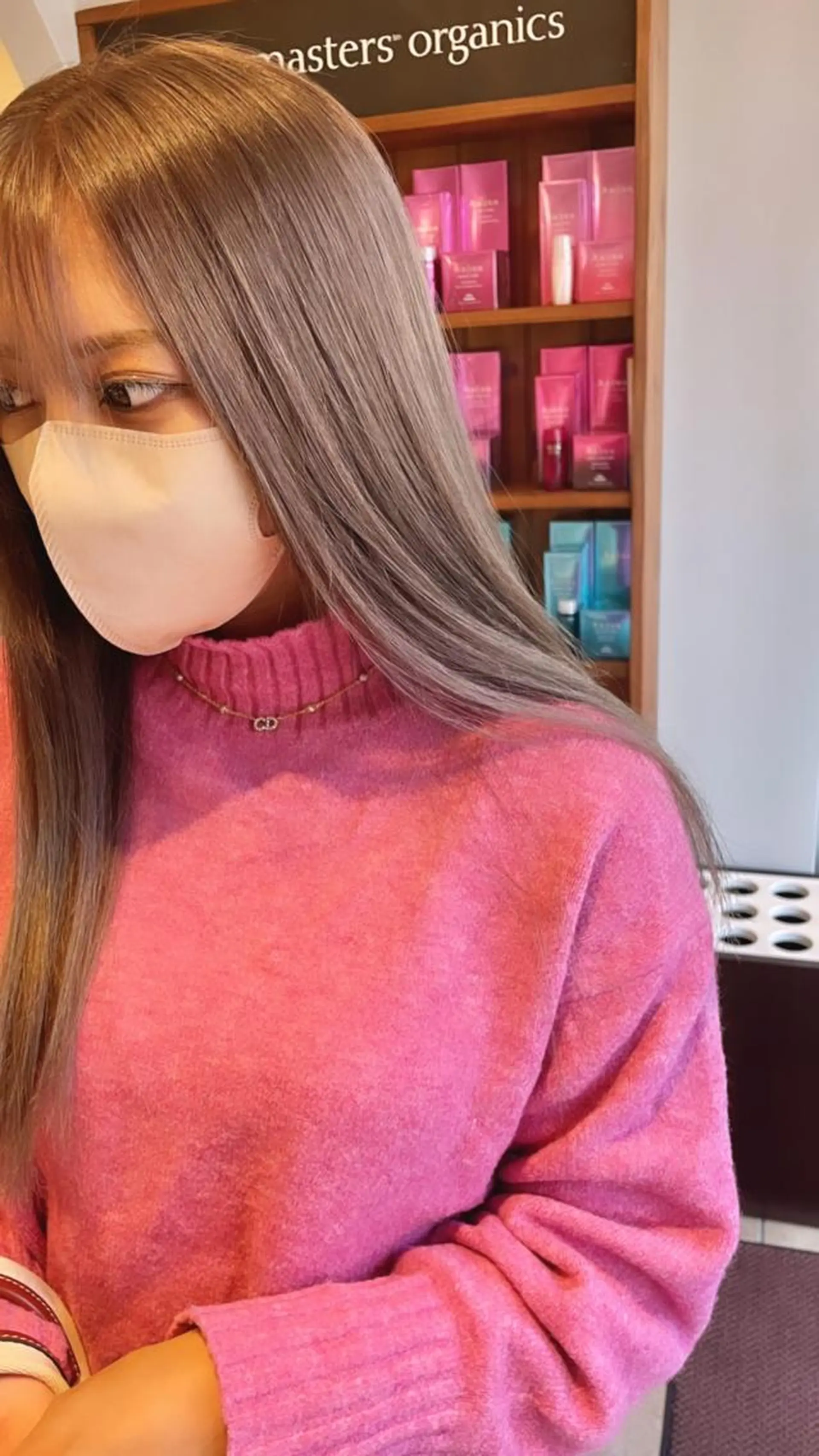 ロング カラー 渡辺 瑠美のヘアスタイル