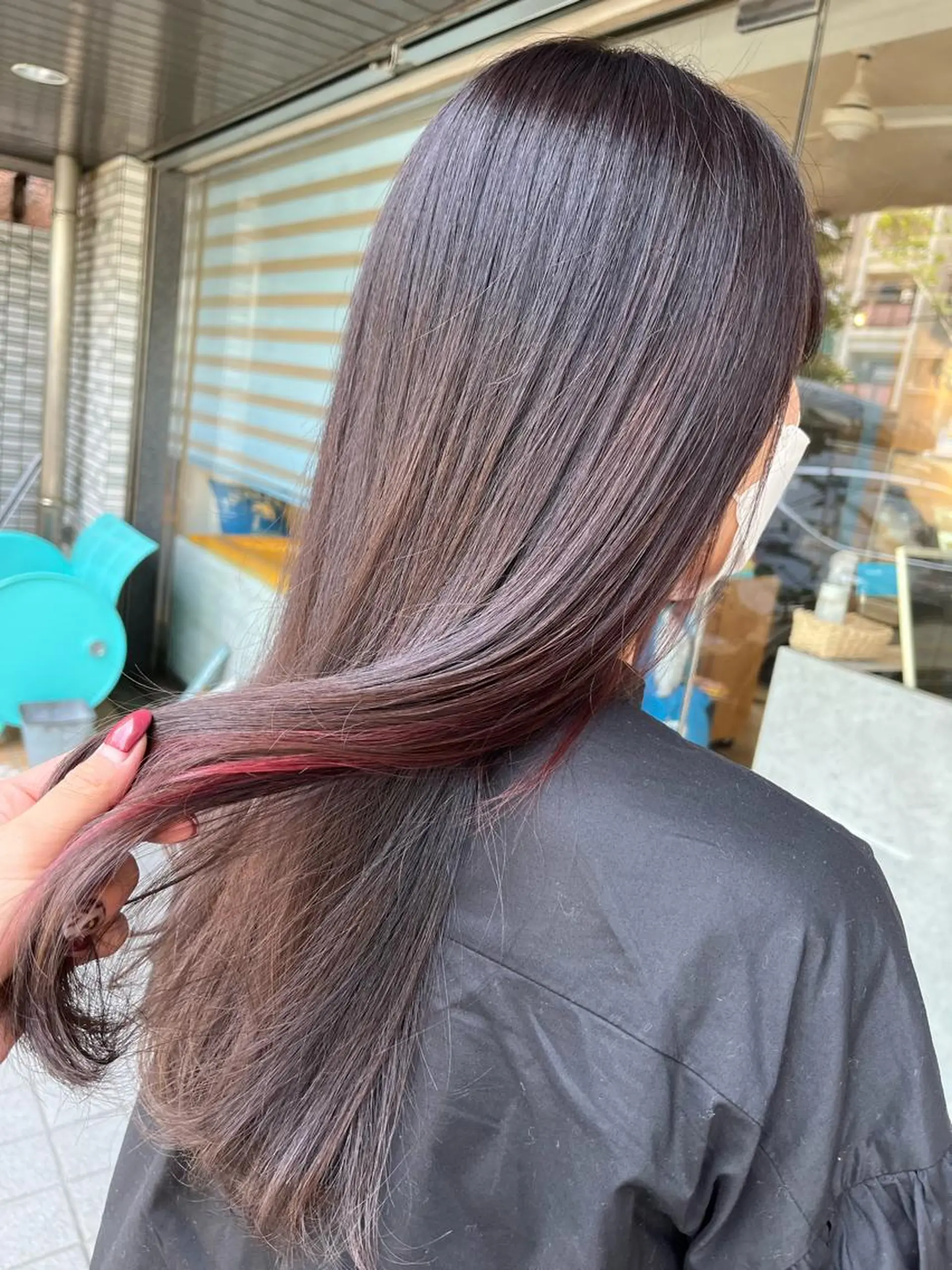 ロング カラー イヤリングカラー ピンクカラー IMARI /のヘアスタイル