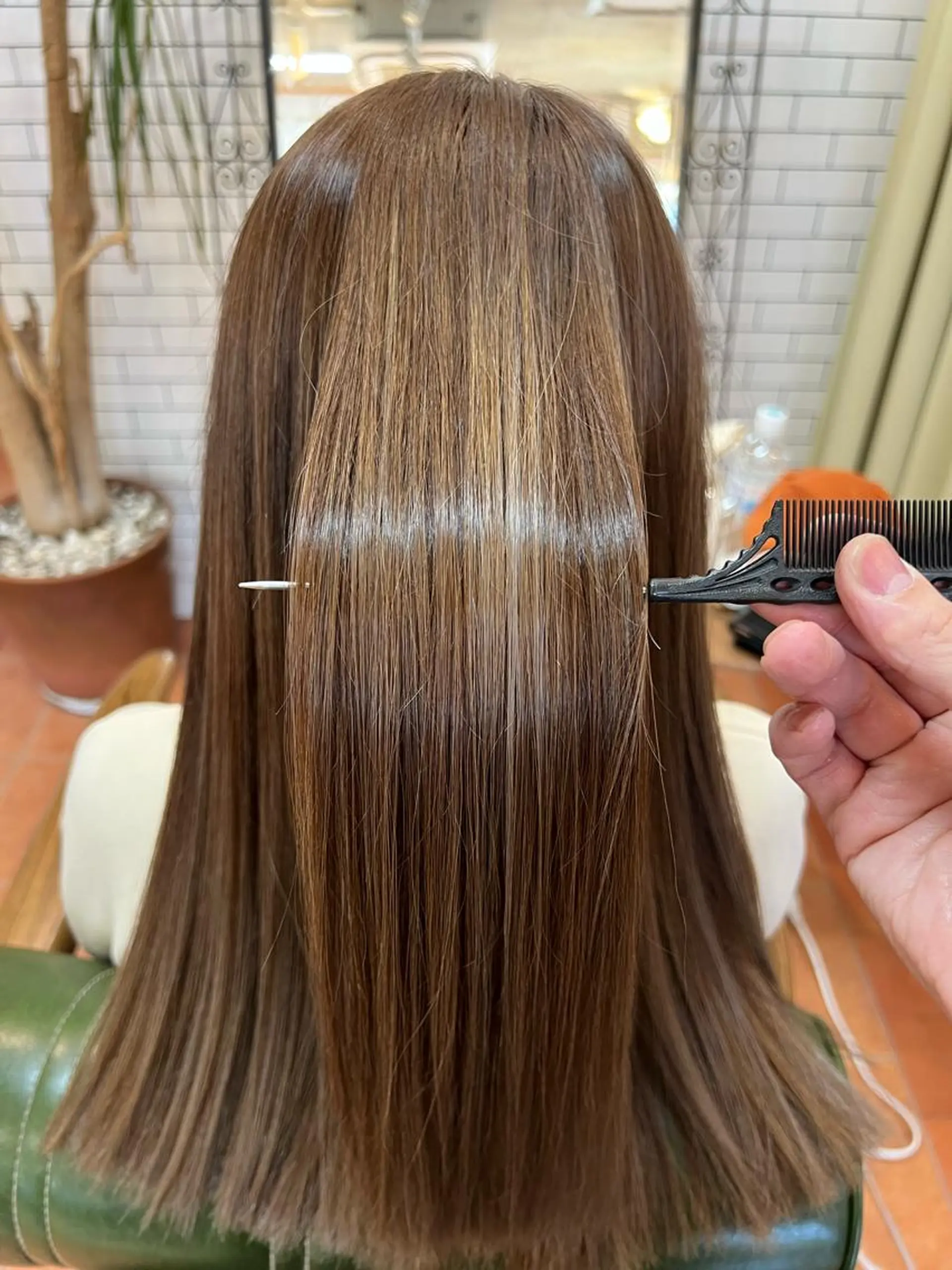 セミロング カラー ヘアカラー トリートメント 石井 佑樹のヘアスタイル