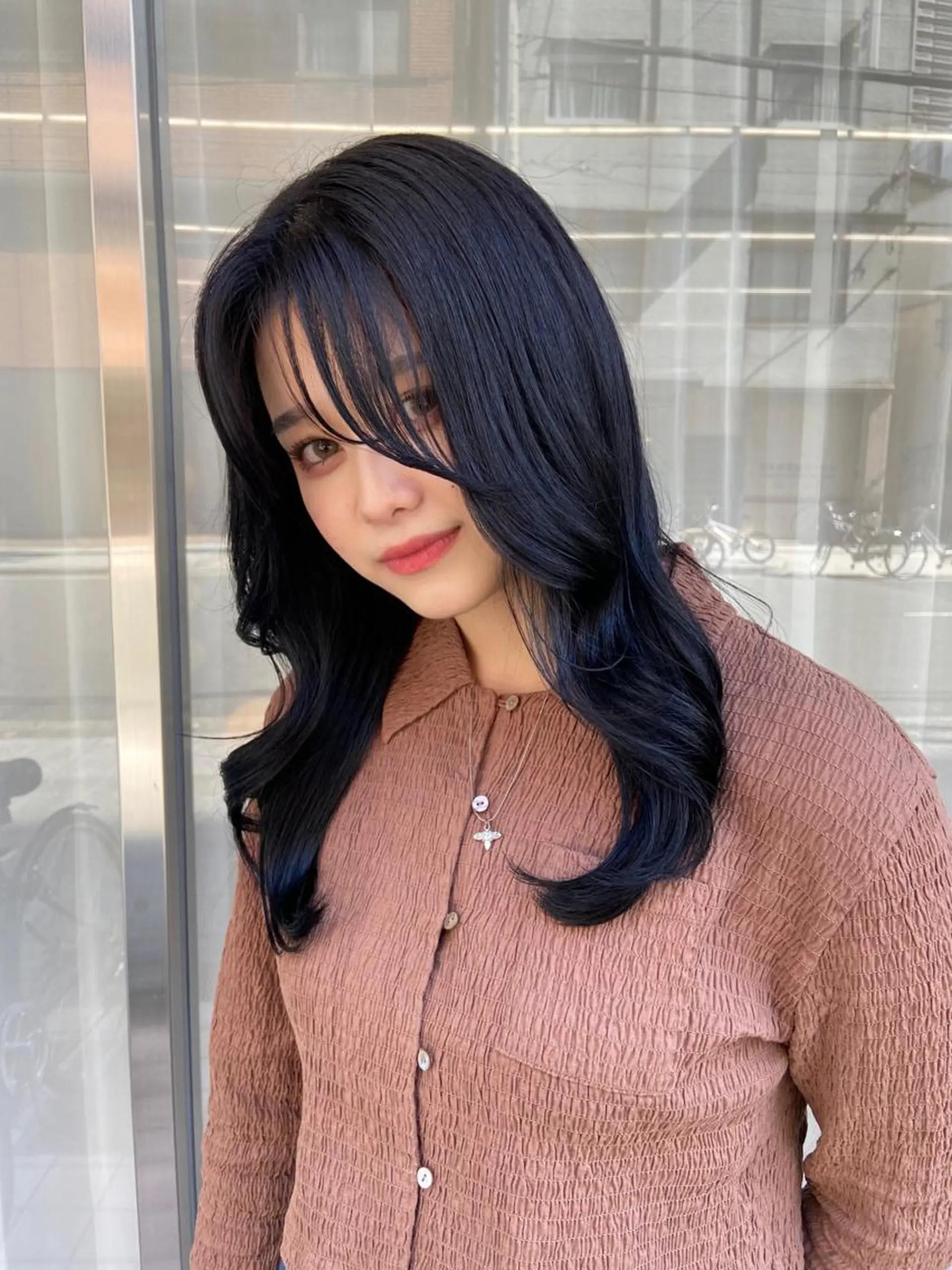 セミロング カラー yuna/ボブカット /ハイトーンカラーのヘアスタイル