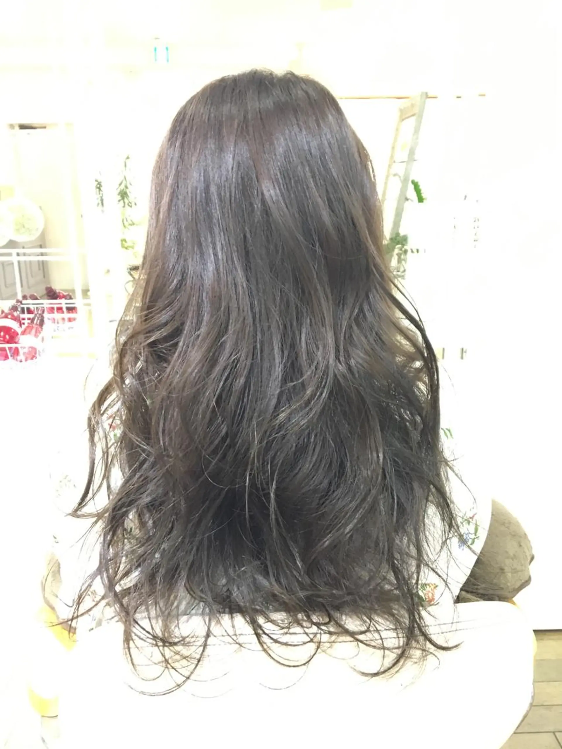 ロング カラー ヘアアレンジ Tina所属・「Tina」一木 智之のヘアスタイル