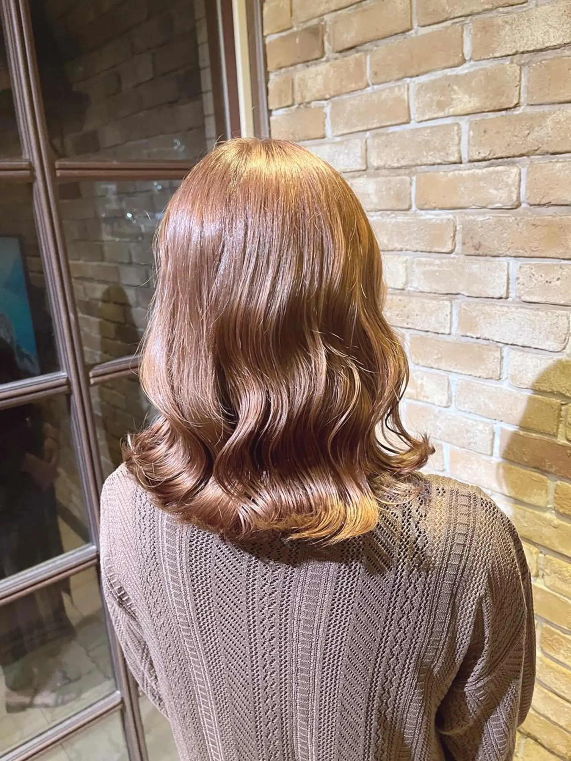 ミディアム ヘアカラー 🧡ミルクティー/ レイヤー🧡ショウナのヘアスタイル