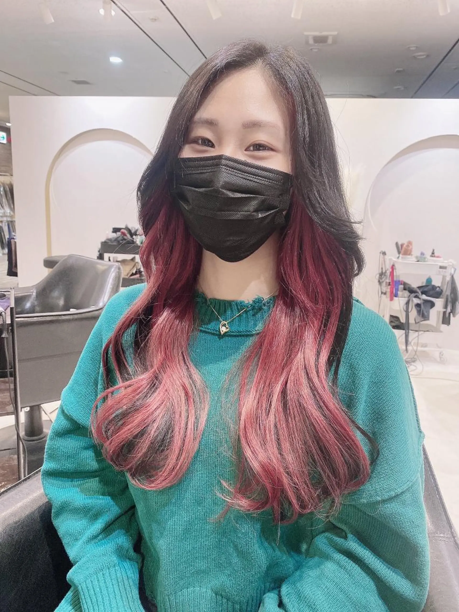 ロング エクステ ヘアカラー エクステ 心斎橋ヘアカラー ブリーチmarinaのヘアスタイル