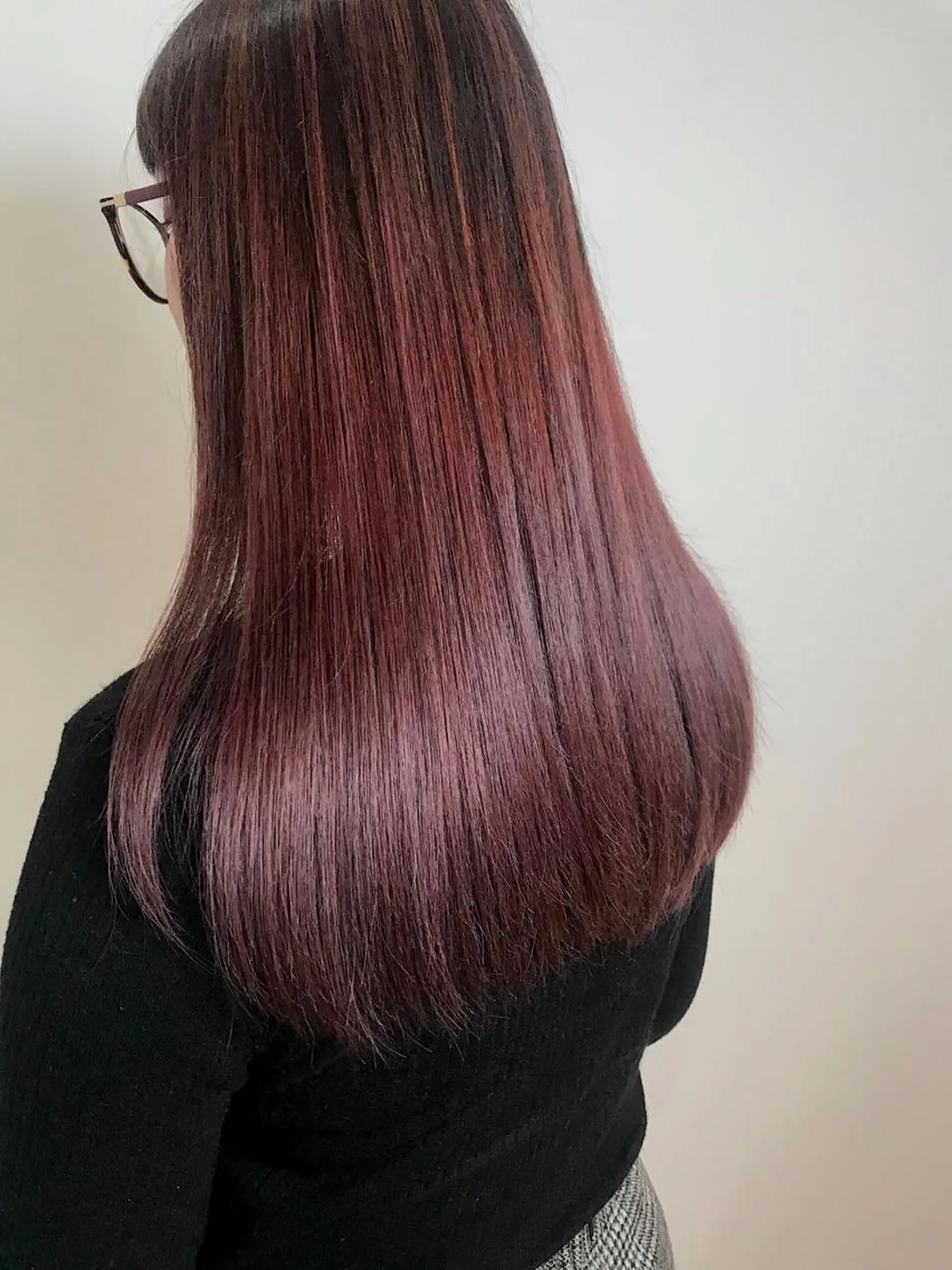 カラー ピンクカラー ✨艶ブリーチカラー ✨四ノ宮裕己のヘアスタイル